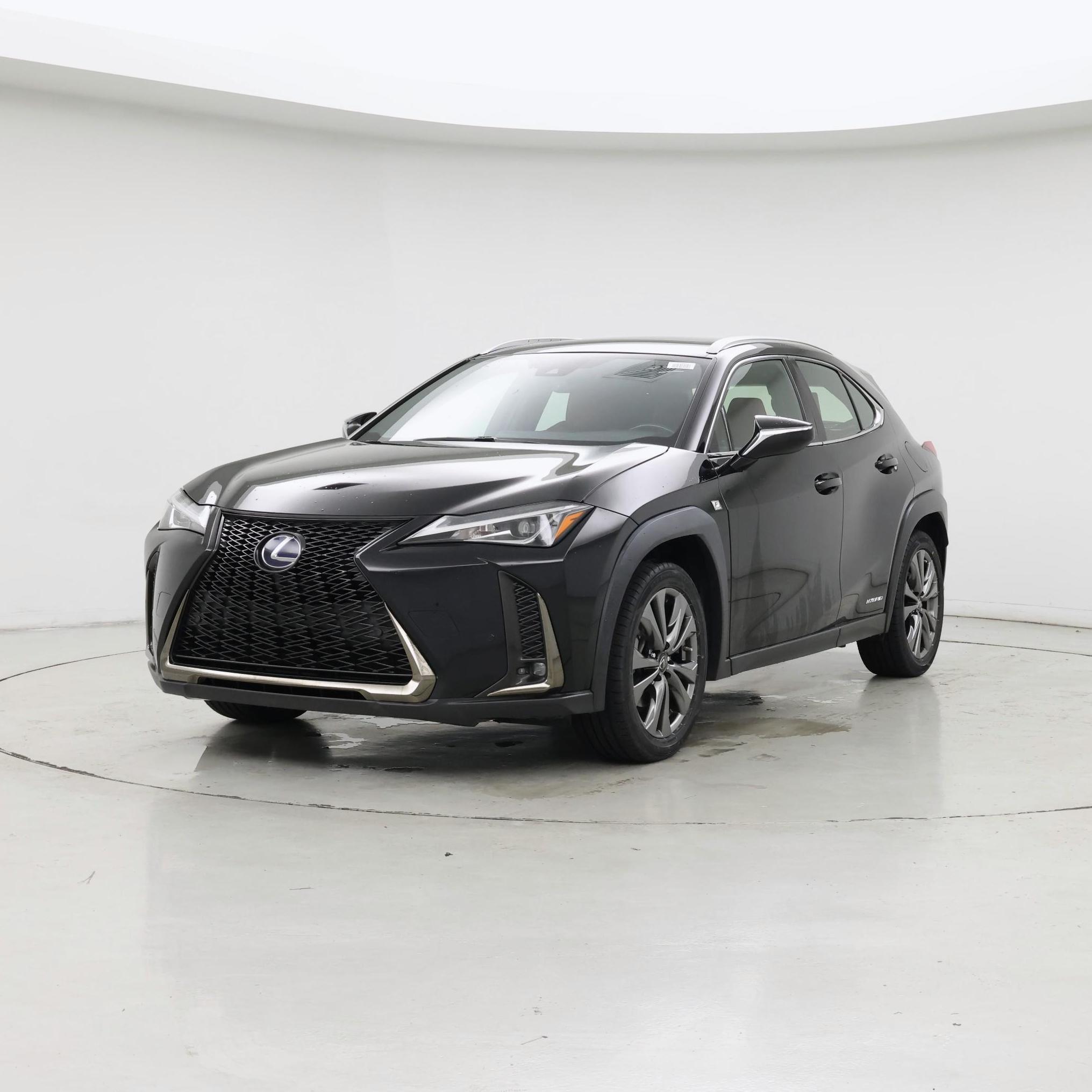 Thumbnail: 2021 Lexus UX - 4