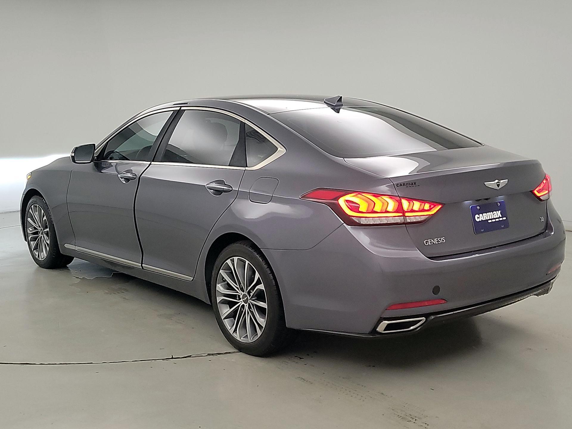 Thumbnail: 2016 Hyundai Genesis - 7