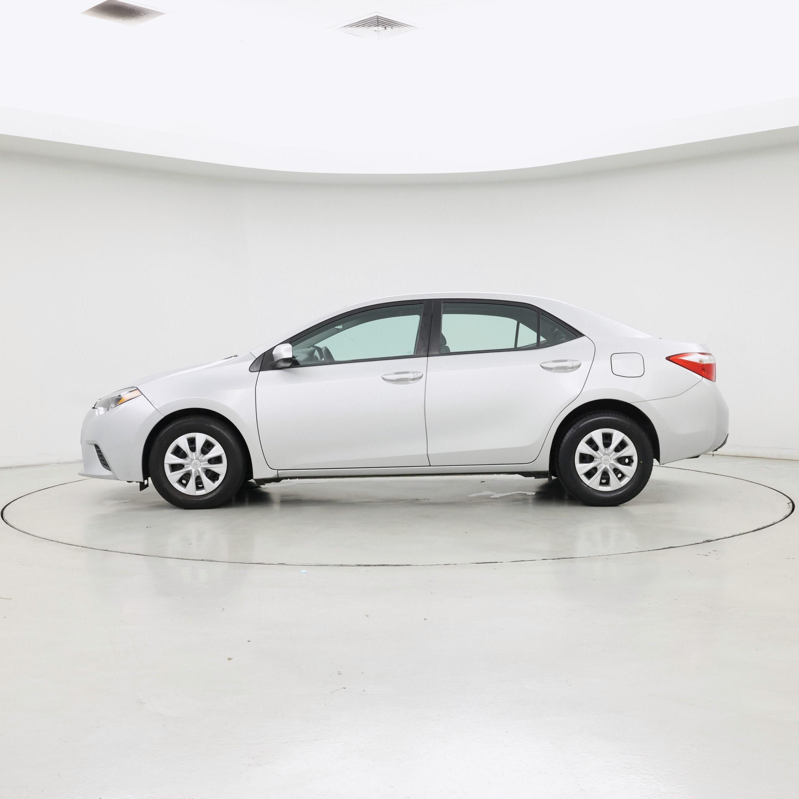 Thumbnail: 2016 Toyota Corolla - 3