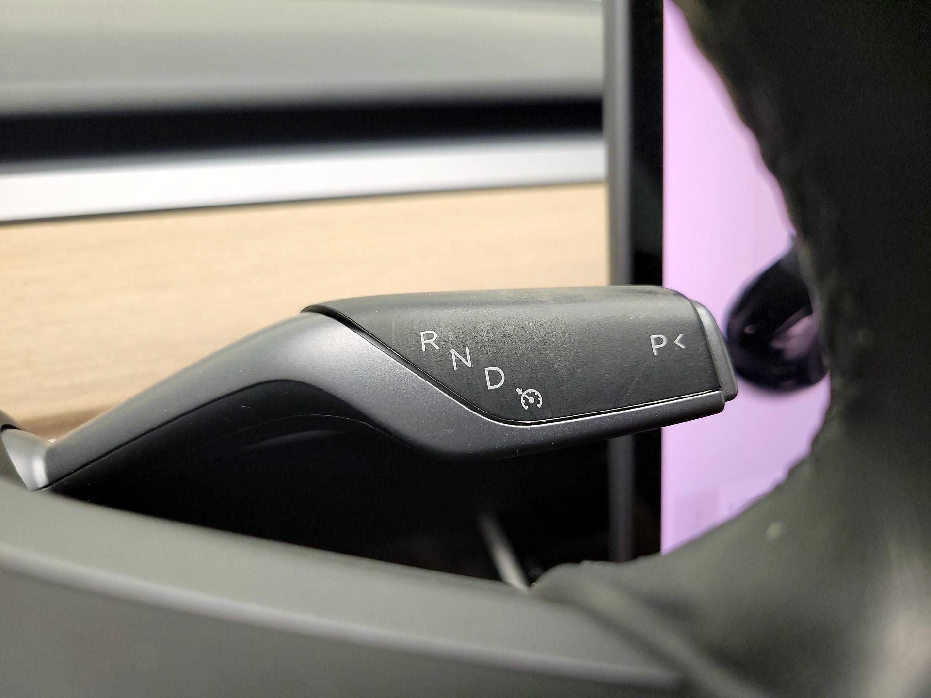 Thumbnail: 2018 Tesla Model 3 - 17