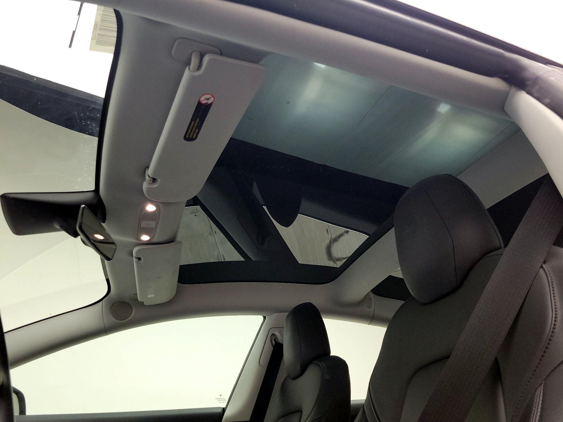 Thumbnail: 2018 Tesla Model 3 - 18