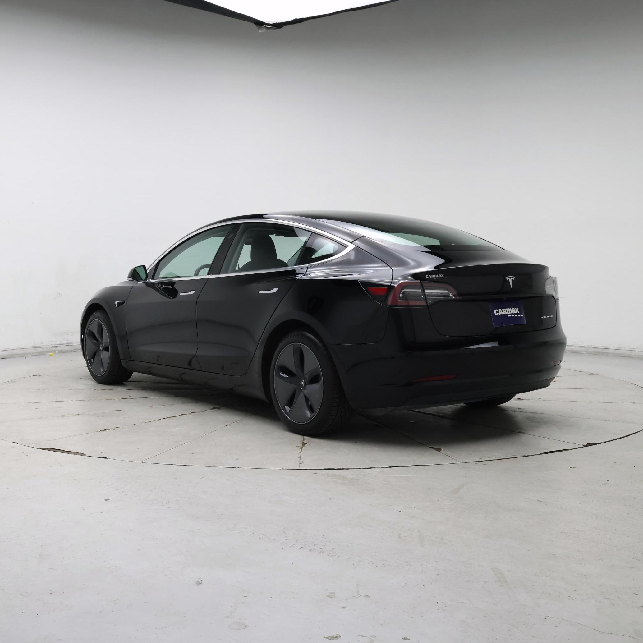 Thumbnail: 2018 Tesla Model 3 - 2
