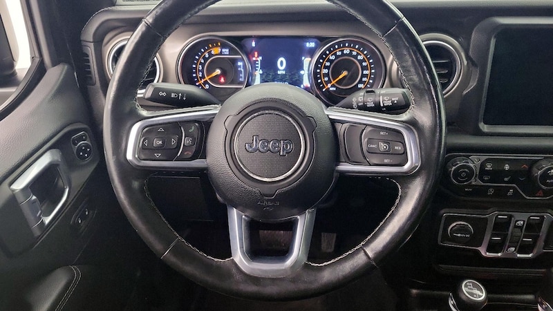 2021 Jeep Wrangler Unlimited Sahara 10