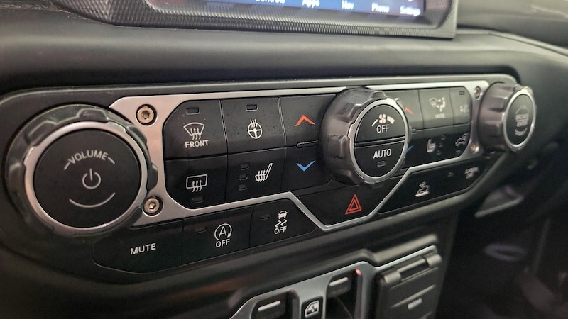 2021 Jeep Wrangler Unlimited Sahara 17