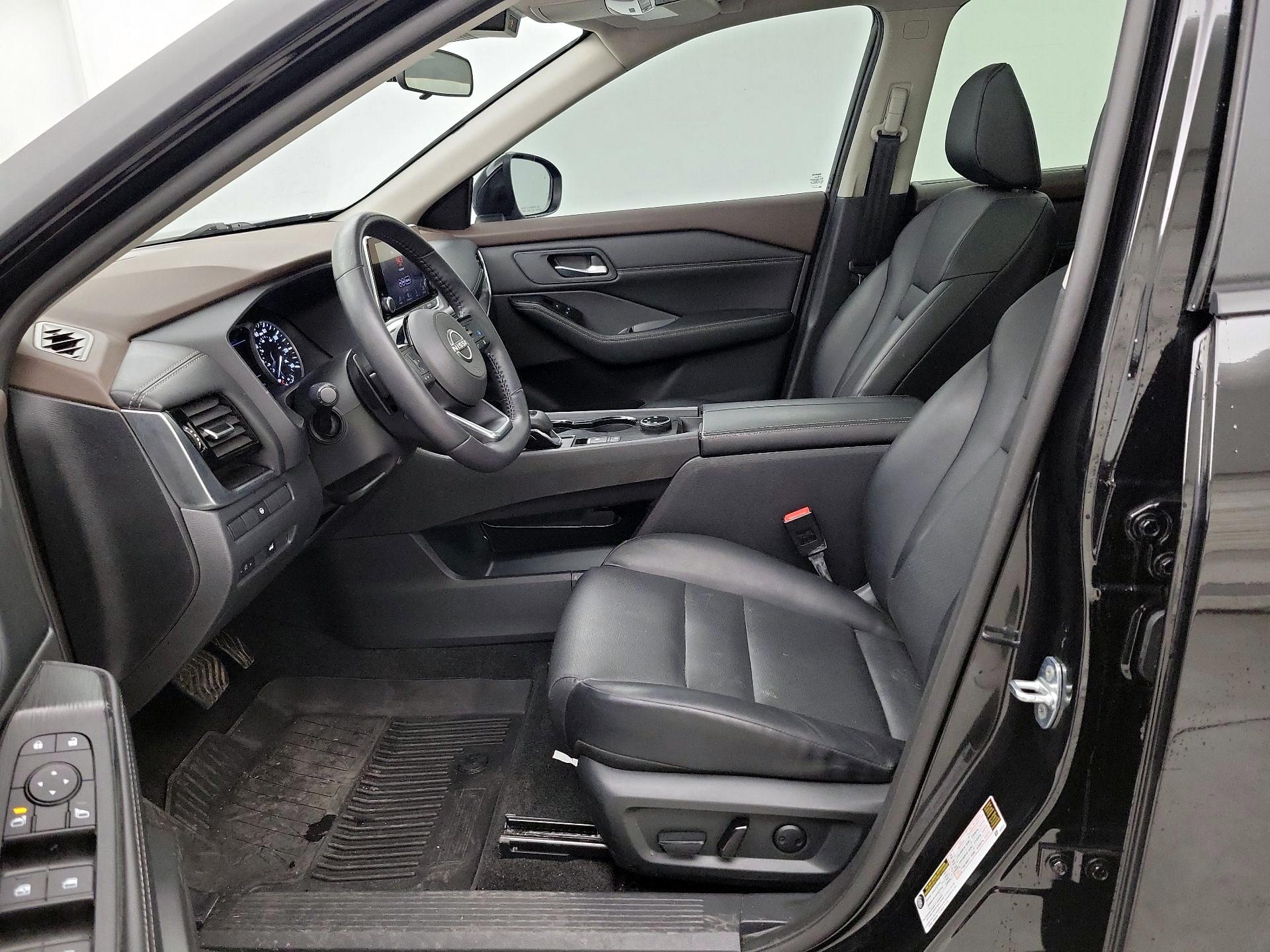 Thumbnail: 2023 Nissan Rogue - 9