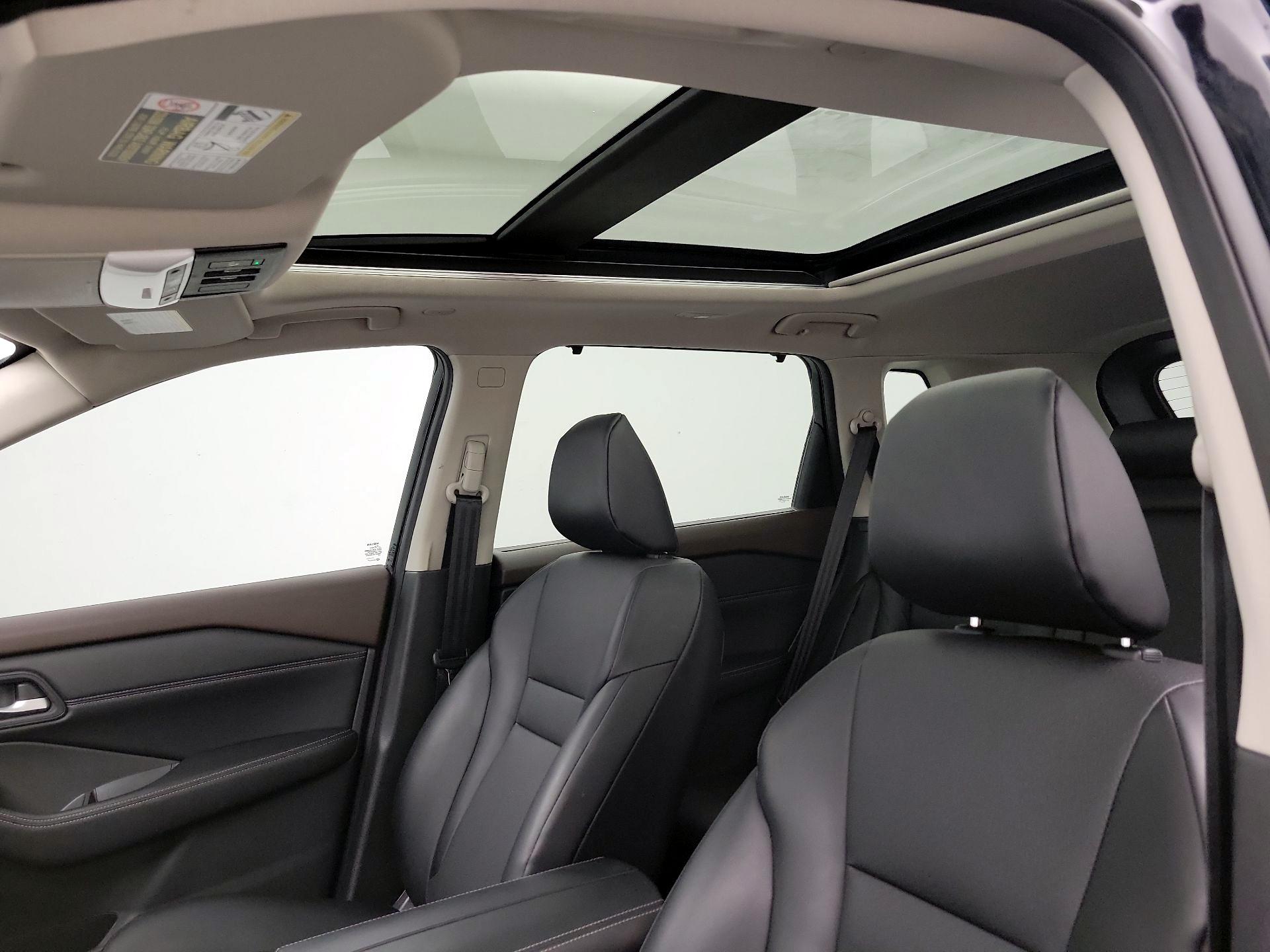 Thumbnail: 2023 Nissan Rogue - 17