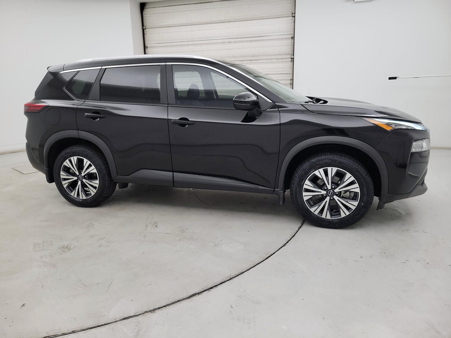 Thumbnail: 2023 Nissan Rogue - 4