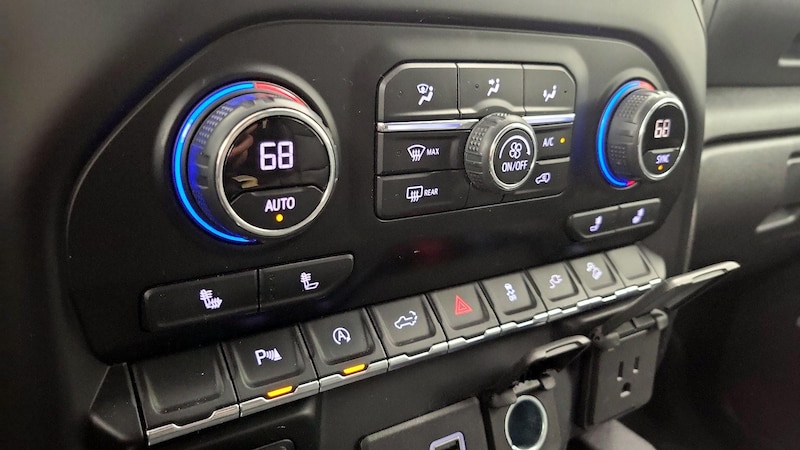 2020 Chevrolet Silverado 1500  16