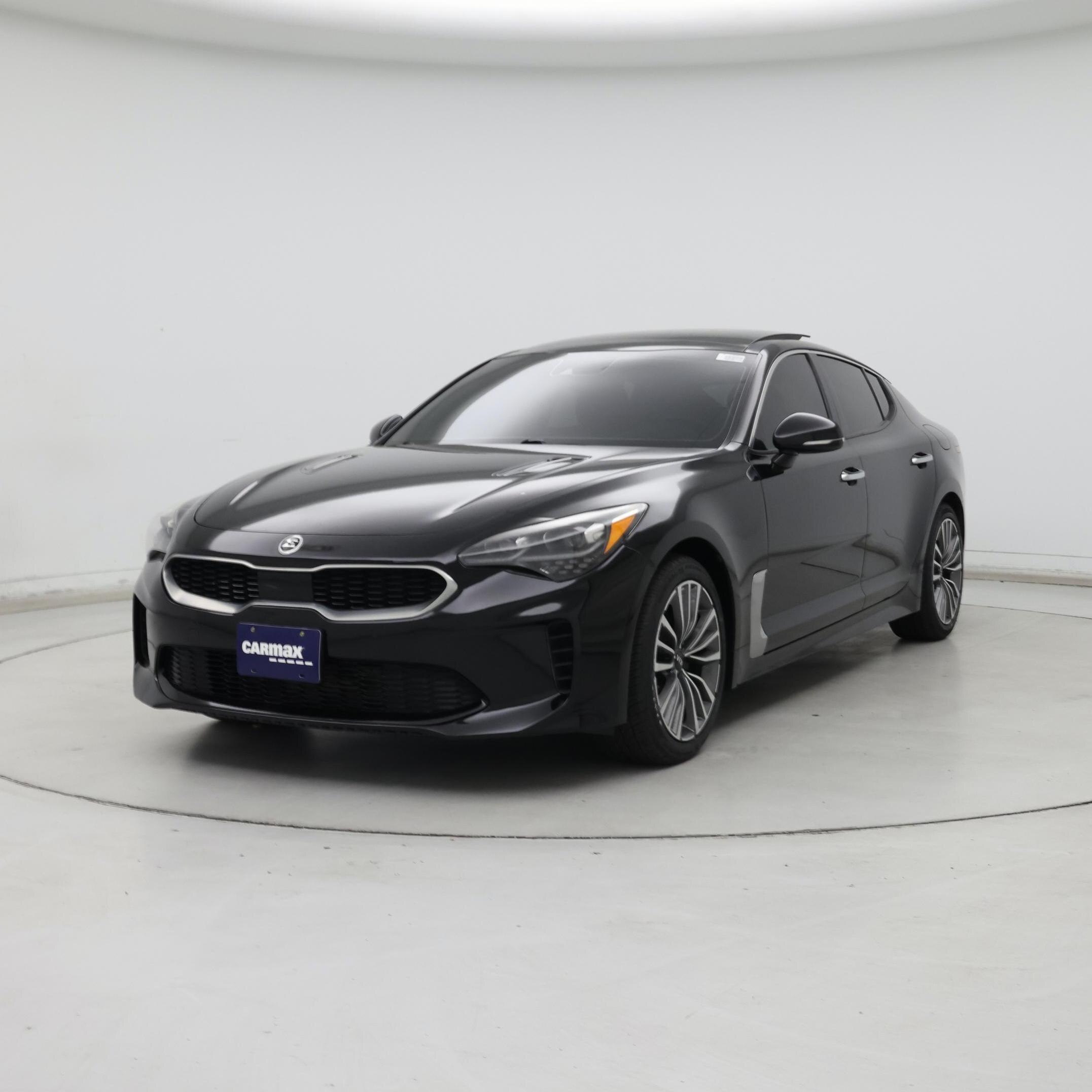 Thumbnail: 2018 Kia Stinger - 4
