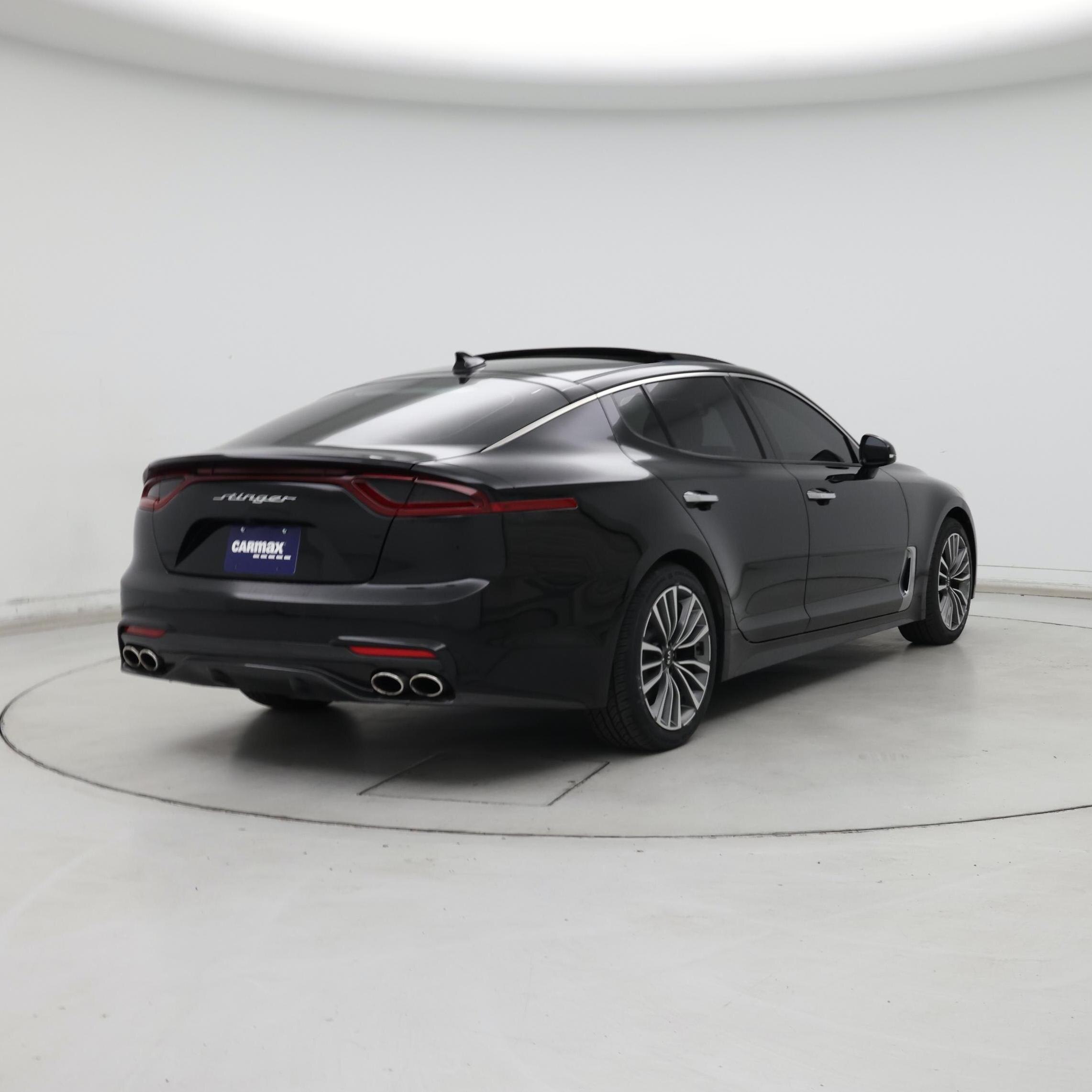 Thumbnail: 2018 Kia Stinger - 8