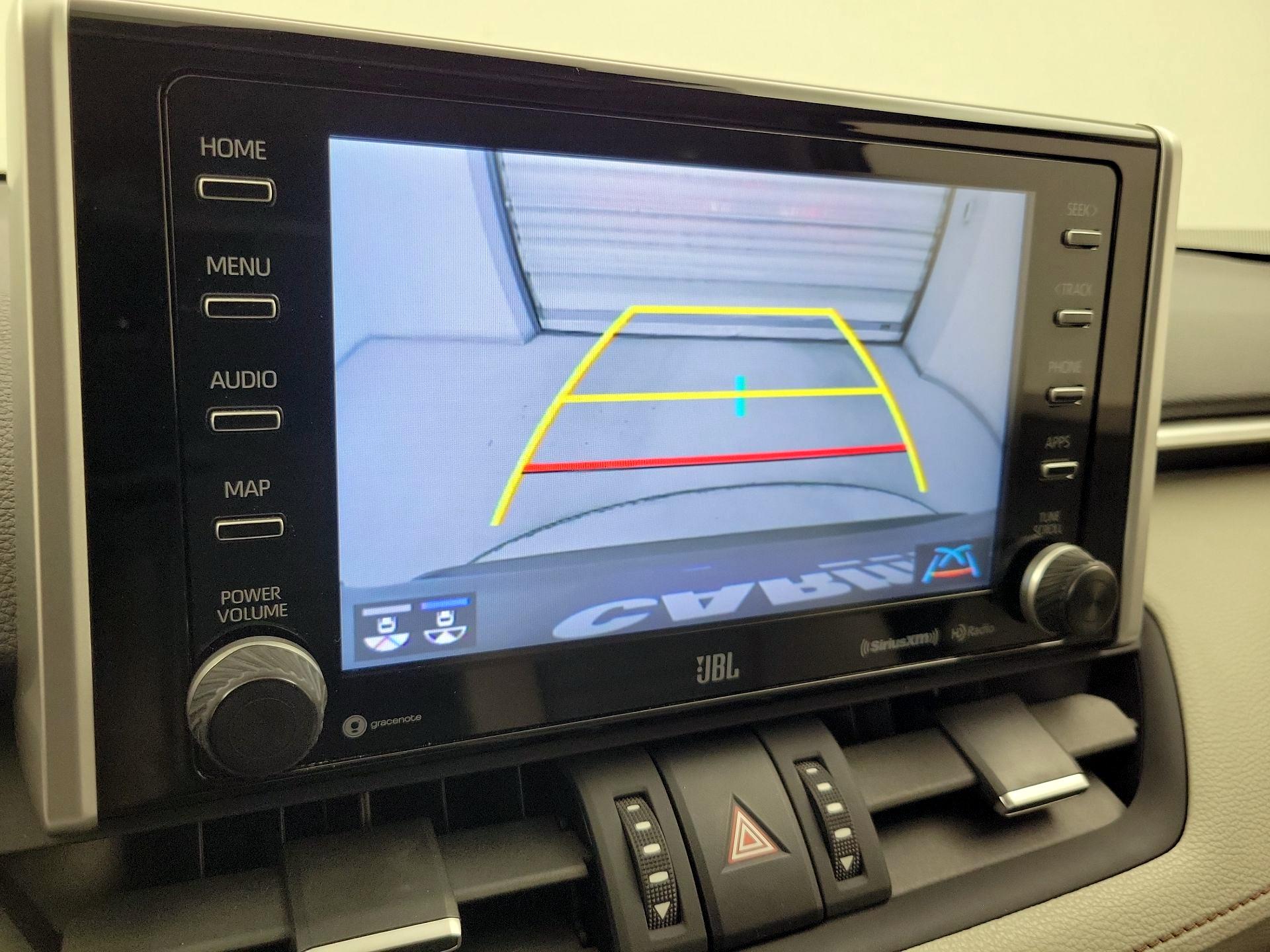 Thumbnail: 2020 Toyota RAV4 - 14