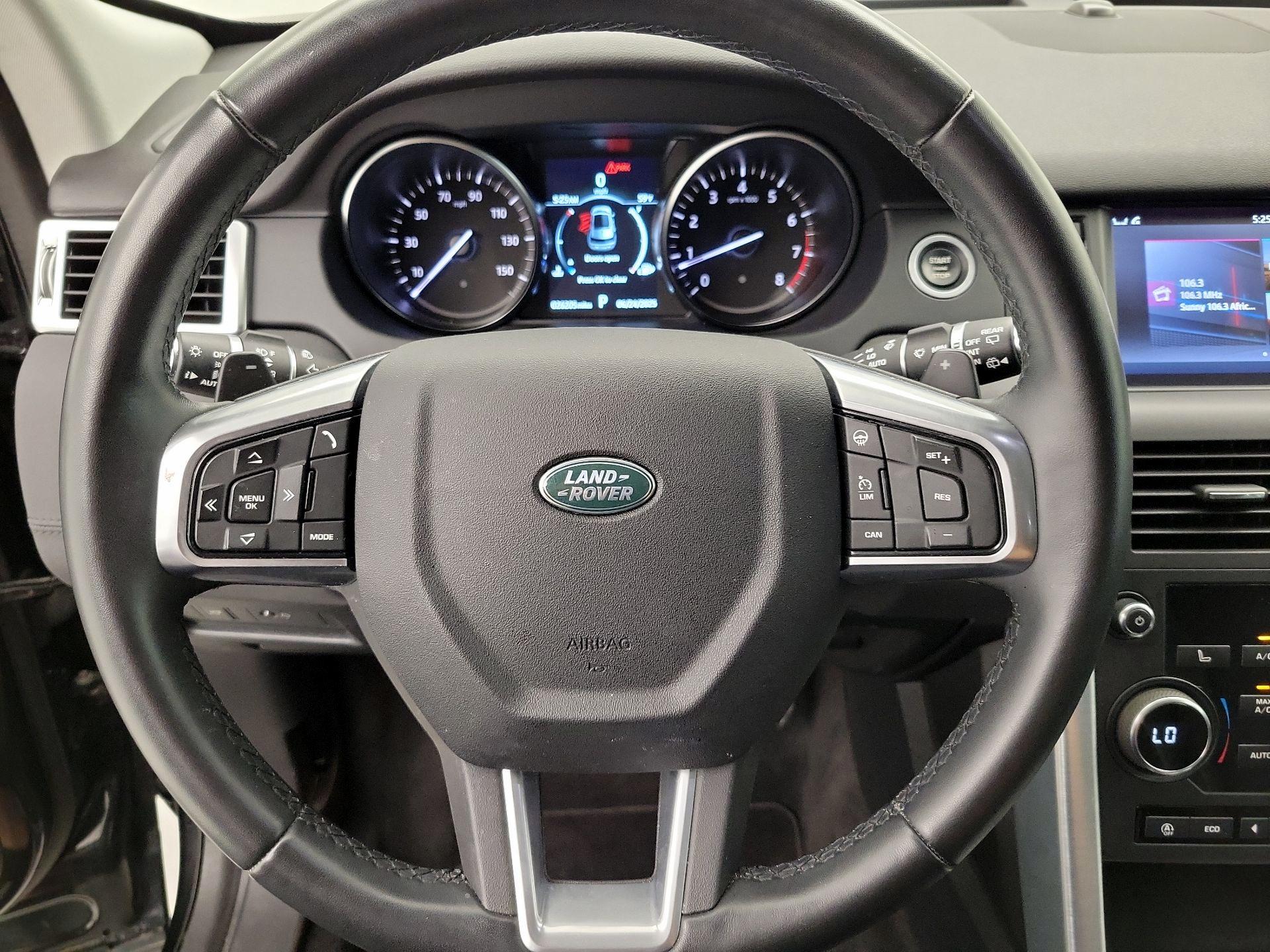 Thumbnail: 2019 Land Rover Discovery Sport - 10