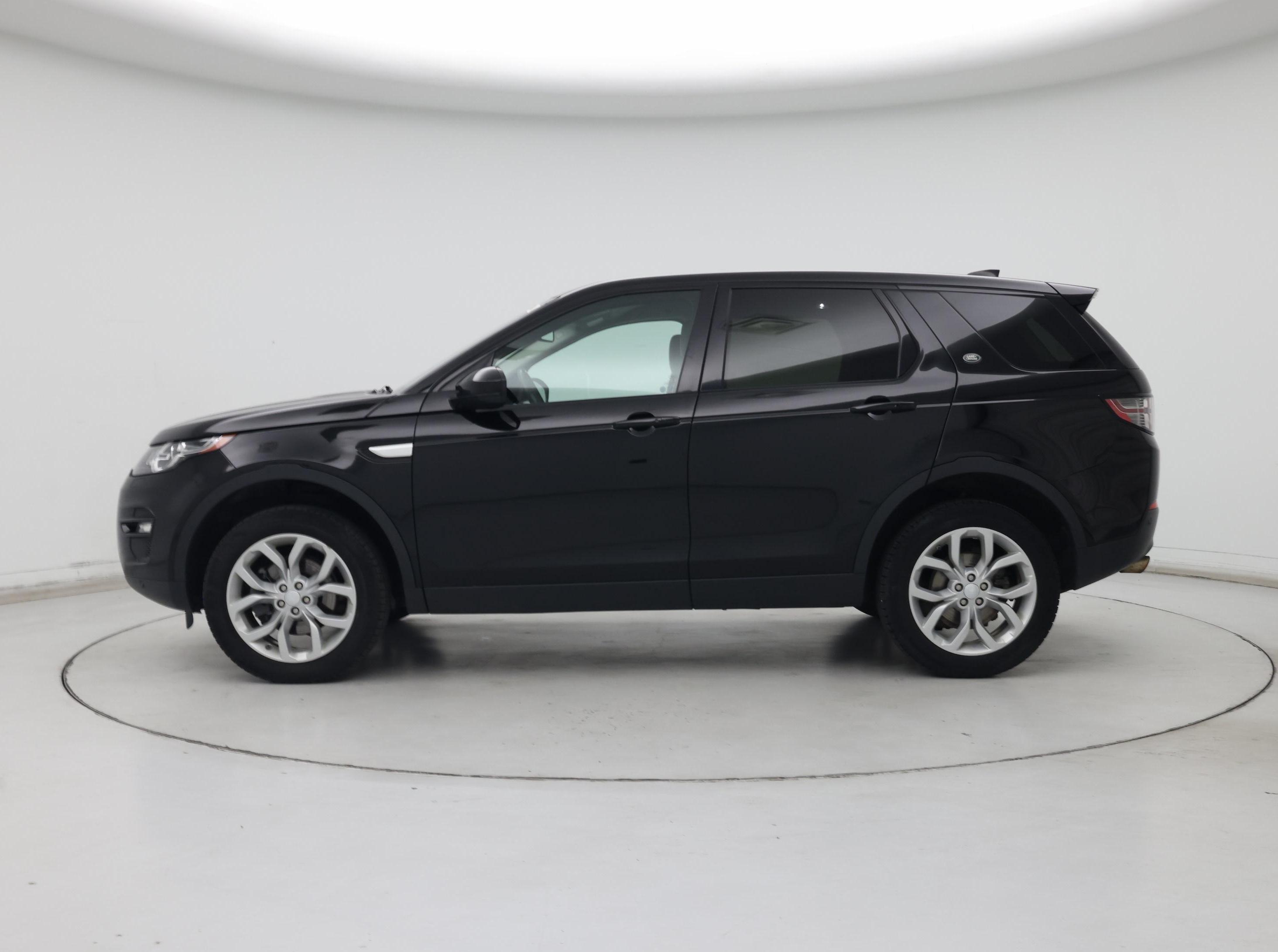 Thumbnail: 2019 Land Rover Discovery Sport - 3