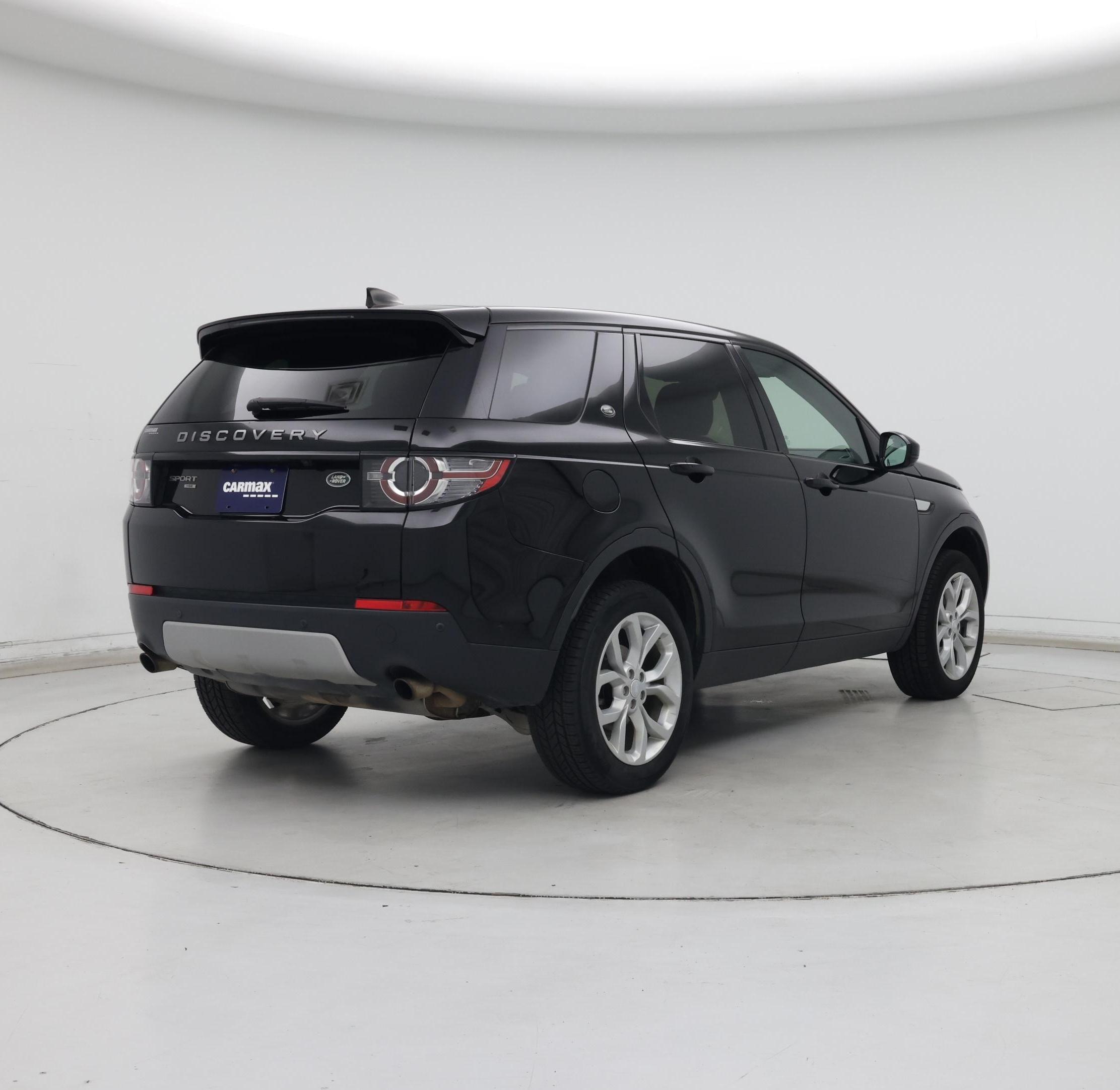 Thumbnail: 2019 Land Rover Discovery Sport - 8