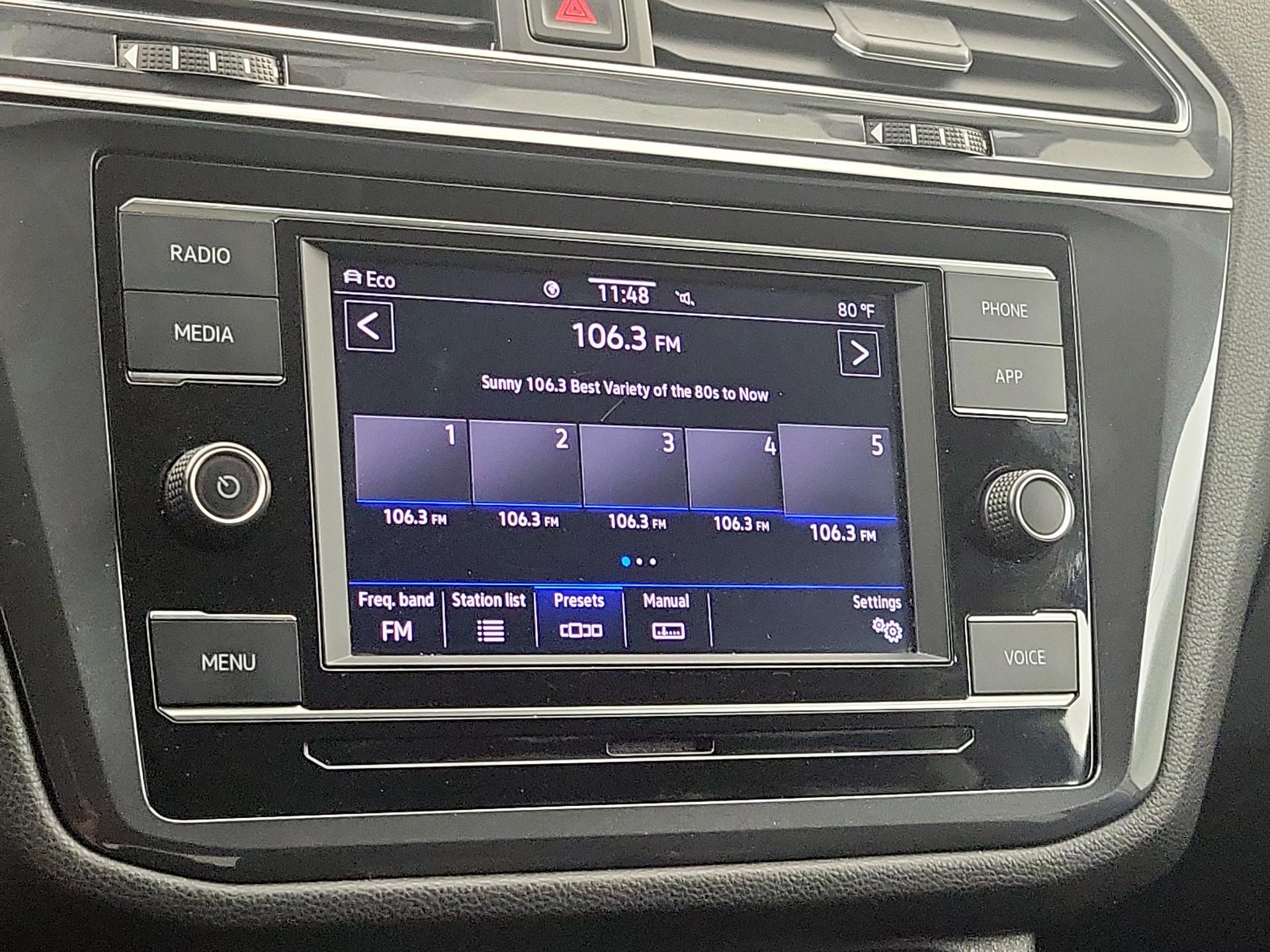 Thumbnail: 2023 Volkswagen Tiguan - 13