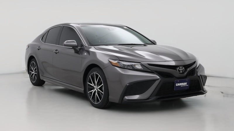 2023 Toyota Camry SE Hero Image