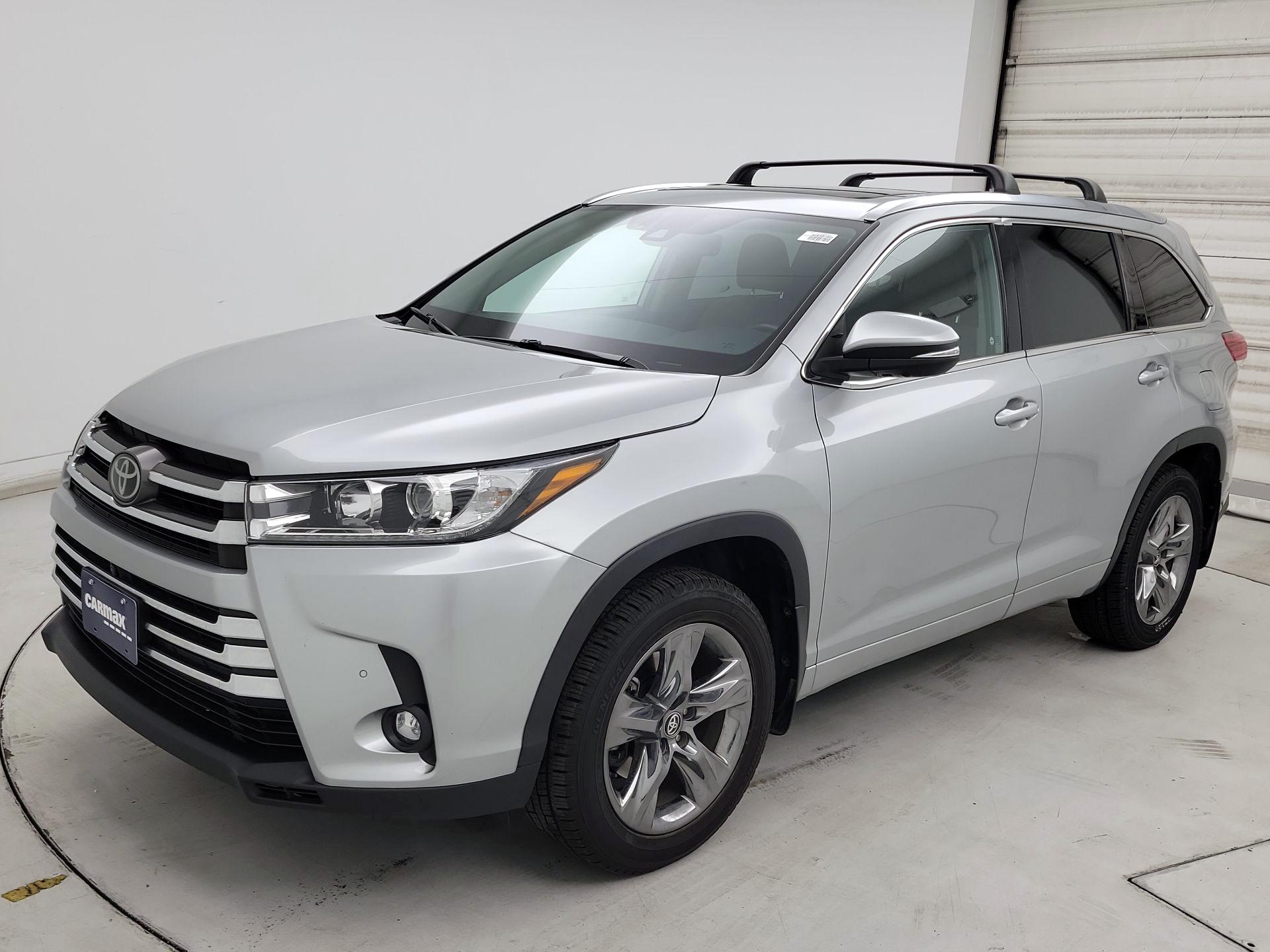 Thumbnail: 2019 Toyota Highlander - 3