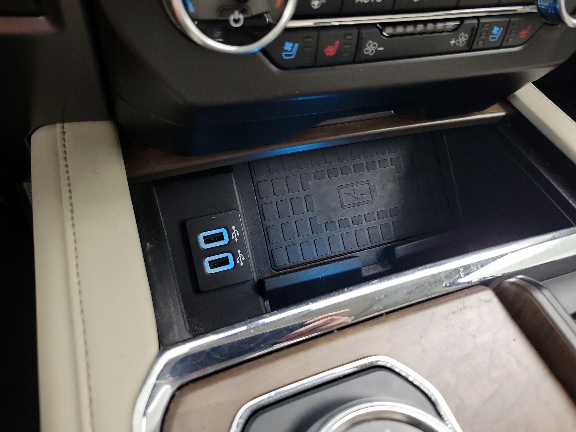 Thumbnail: 2018 Ford Expedition - 19