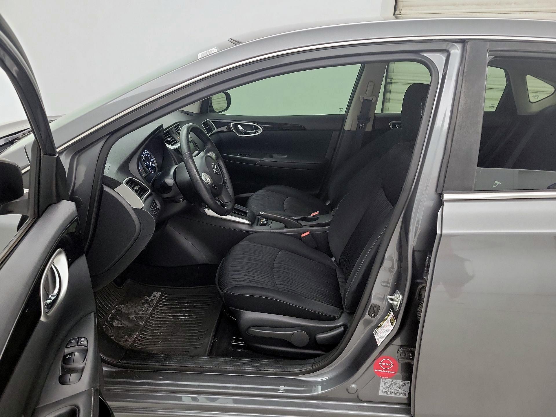 Thumbnail: 2019 Nissan Sentra - 11