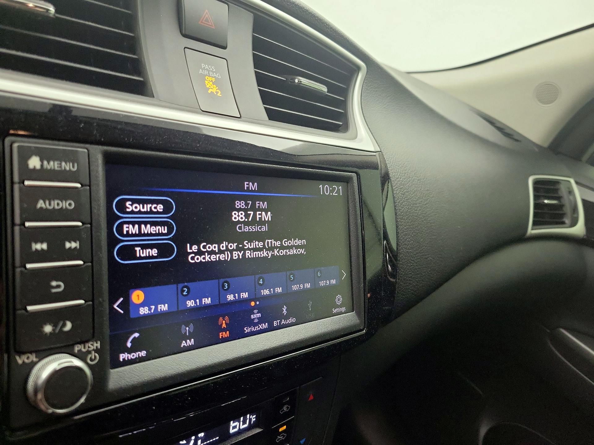 Thumbnail: 2019 Nissan Sentra - 15