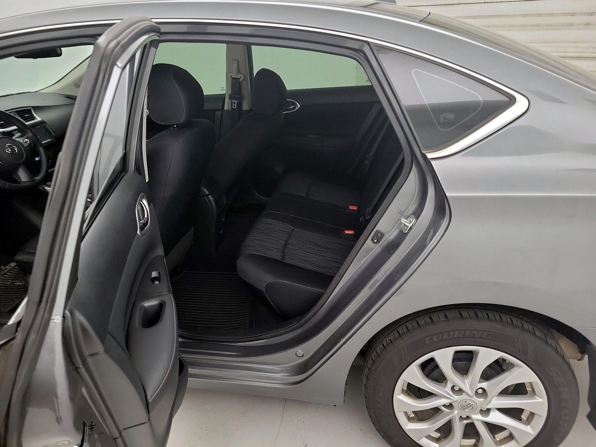 Thumbnail: 2019 Nissan Sentra - 19