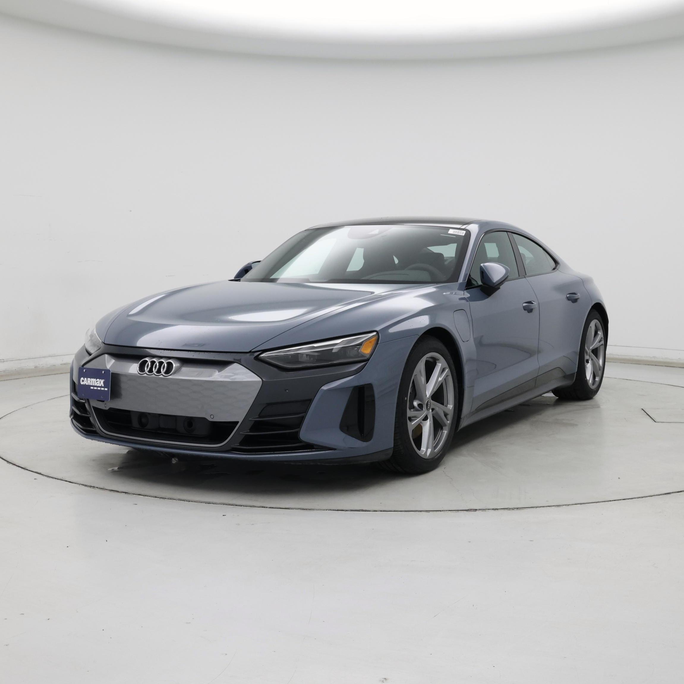Thumbnail: 2022 Audi e-tron GT - 4