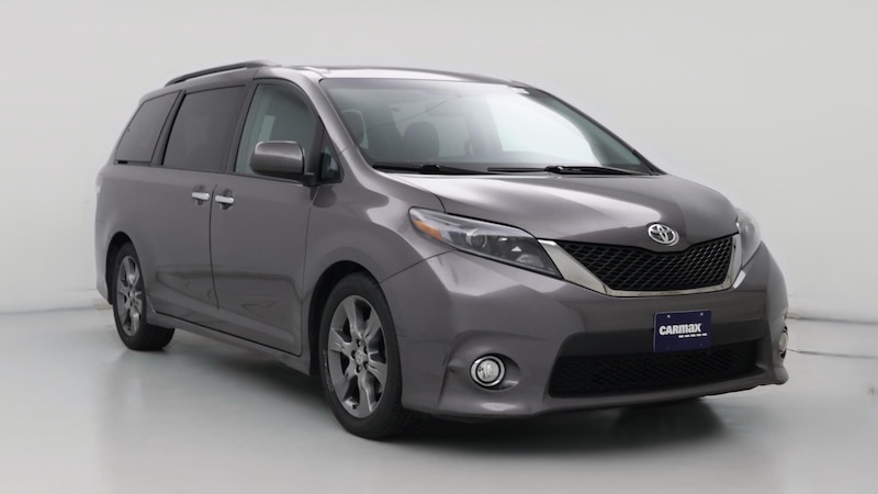 2015 Toyota Sienna SE Hero Image