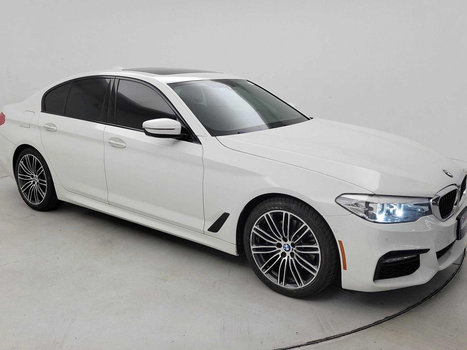 Thumbnail: 2017 BMW 5 Series - 1
