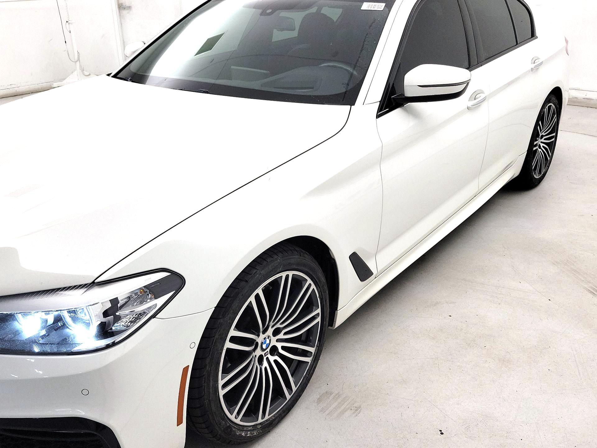 Thumbnail: 2017 BMW 5 Series - 3