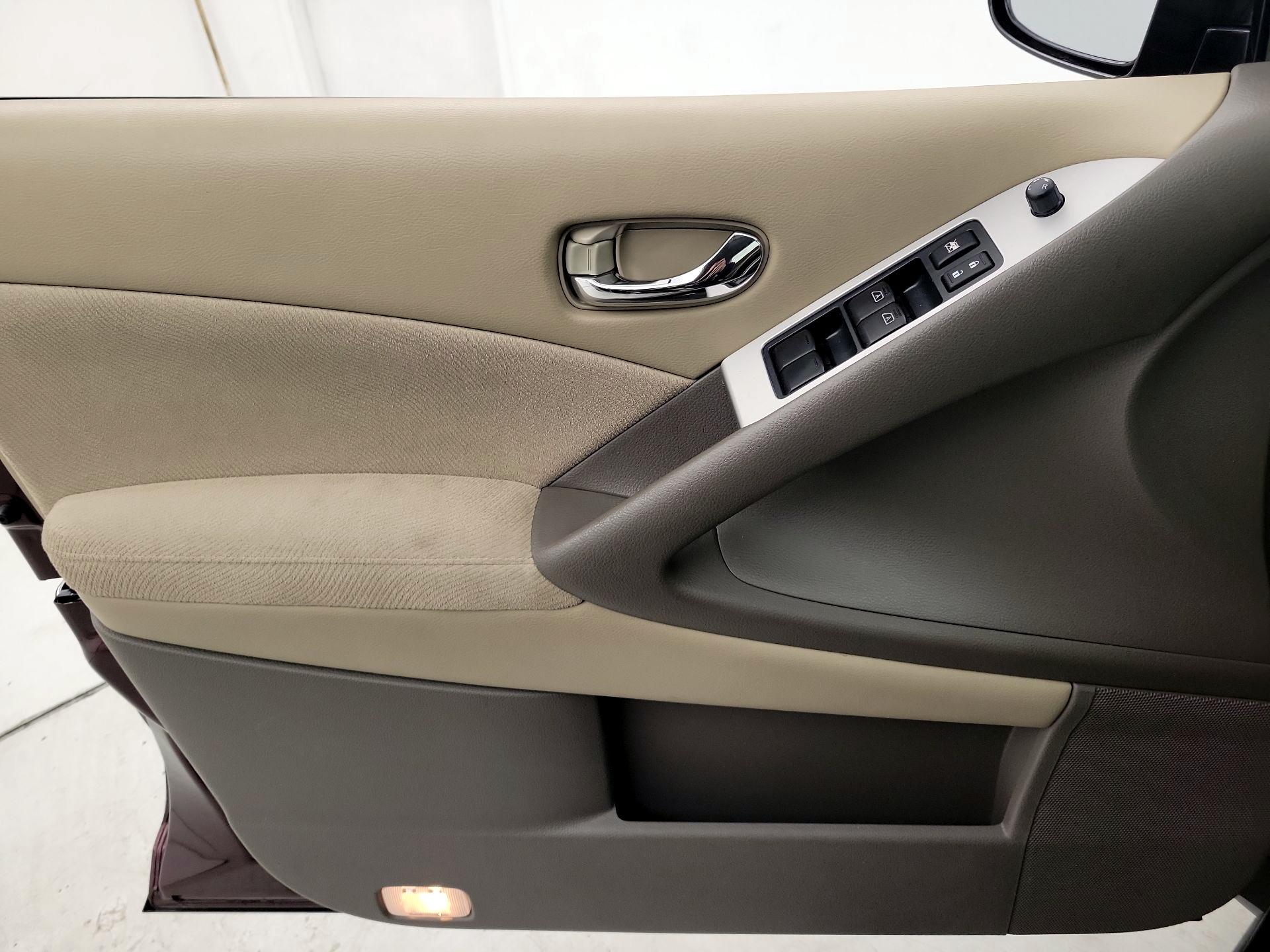 Thumbnail: 2014 Nissan Murano - 12