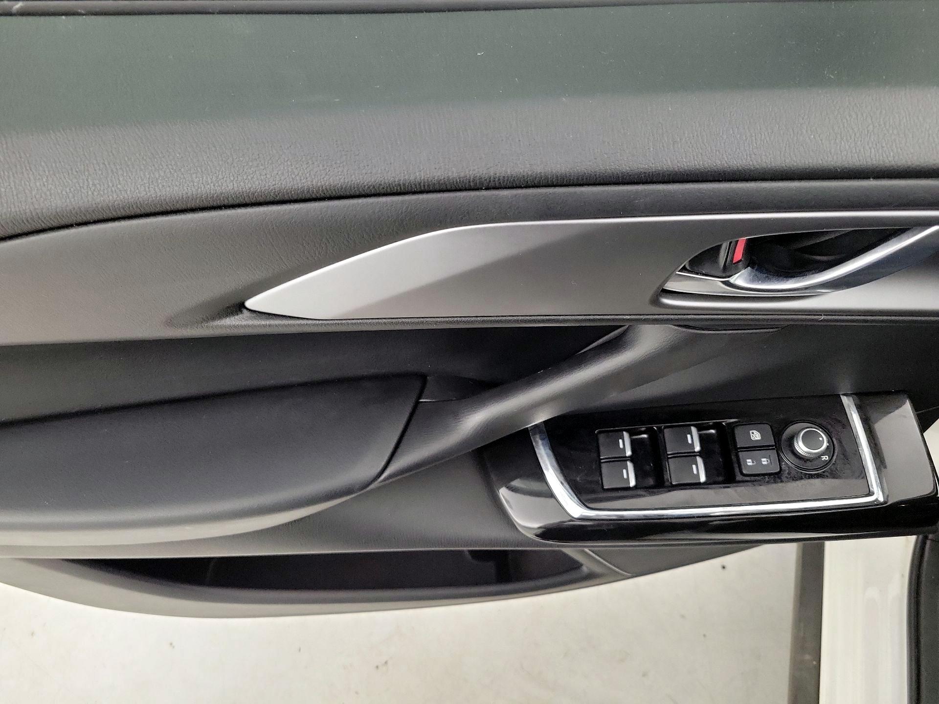 Thumbnail: 2022 Mazda CX-9 - 12