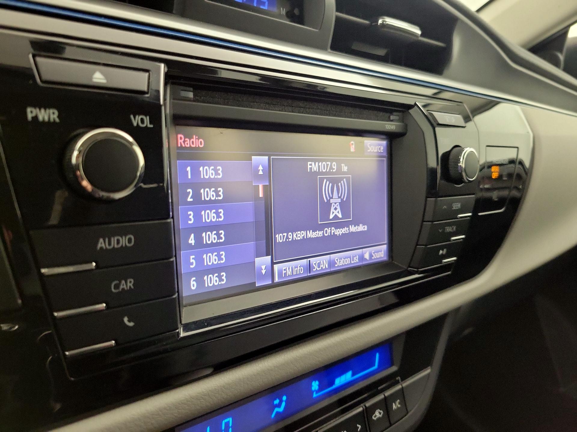 Thumbnail: 2014 Toyota Corolla - 15