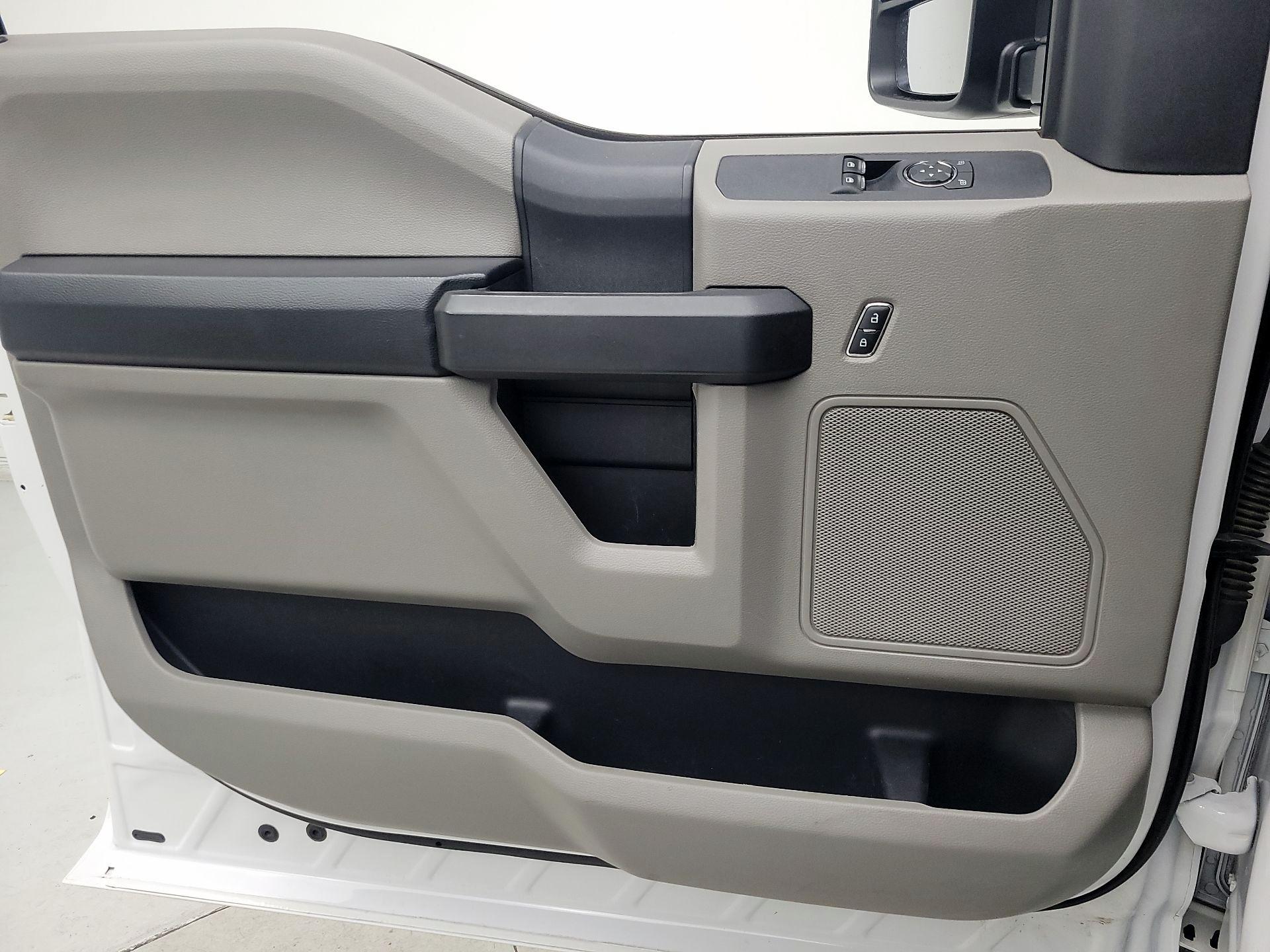 Thumbnail: 2019 Ford F-250 - 12