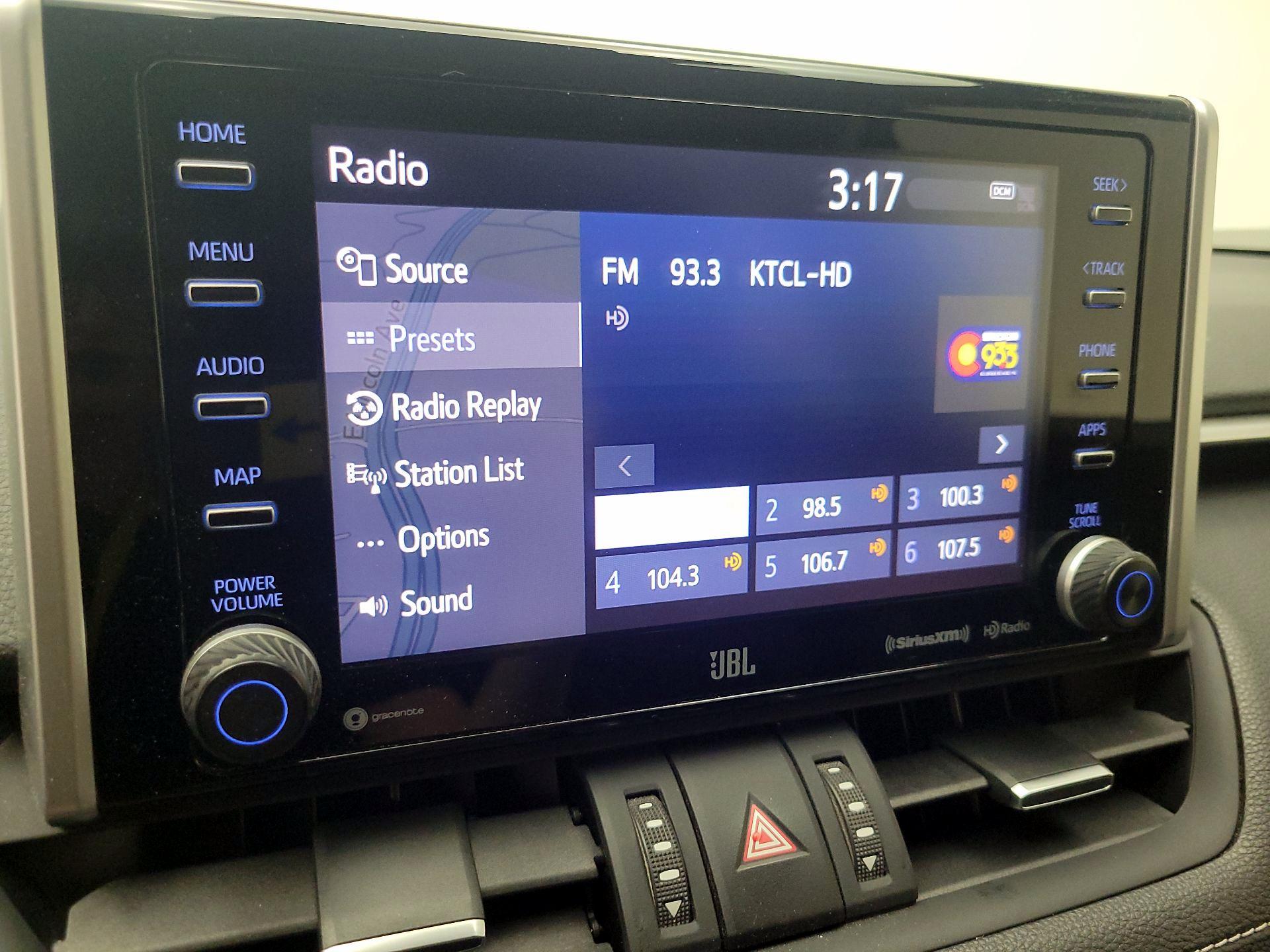 Thumbnail: 2019 Toyota RAV4 - 16