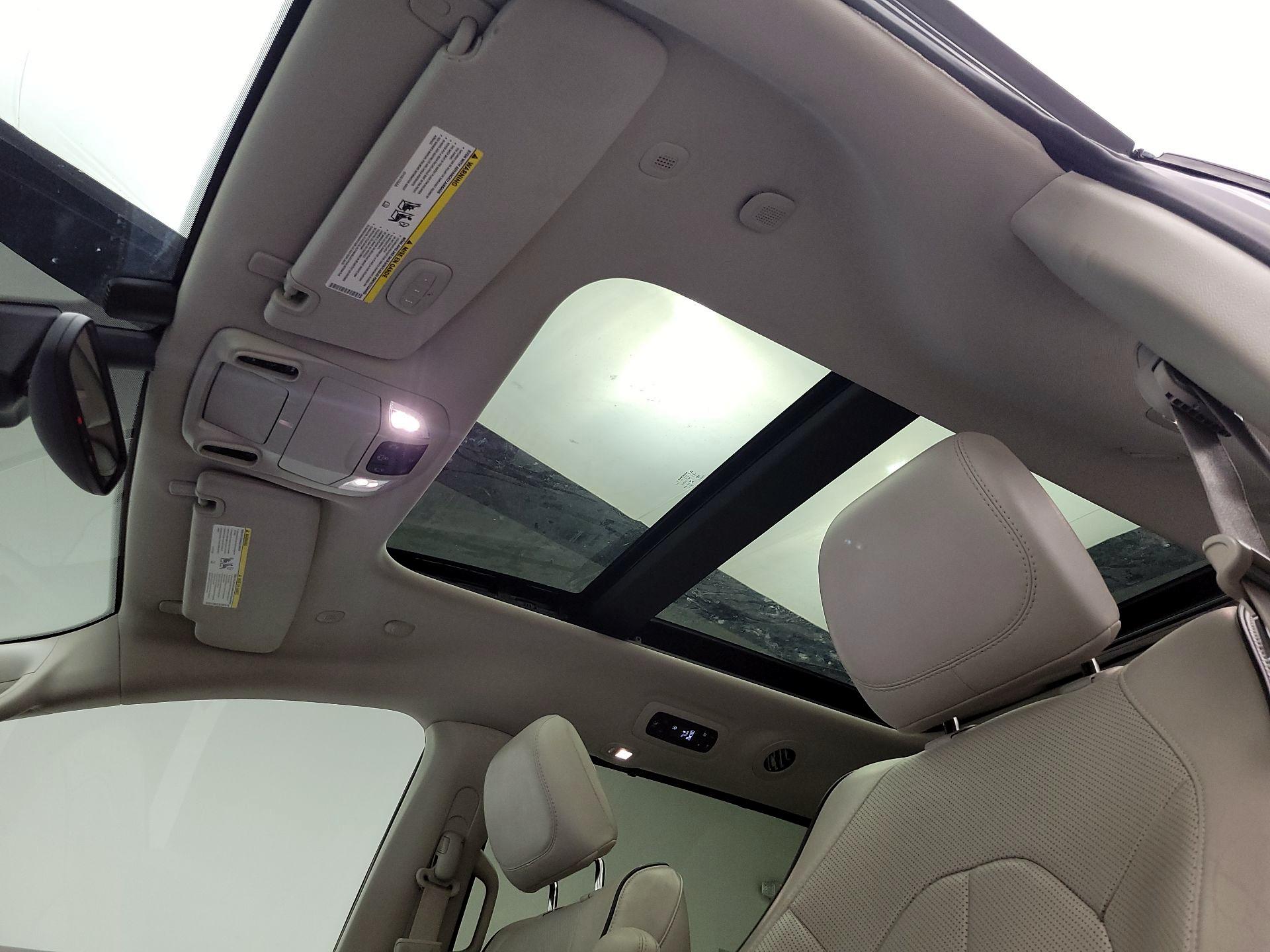 Thumbnail: 2021 Chrysler Pacifica - 20