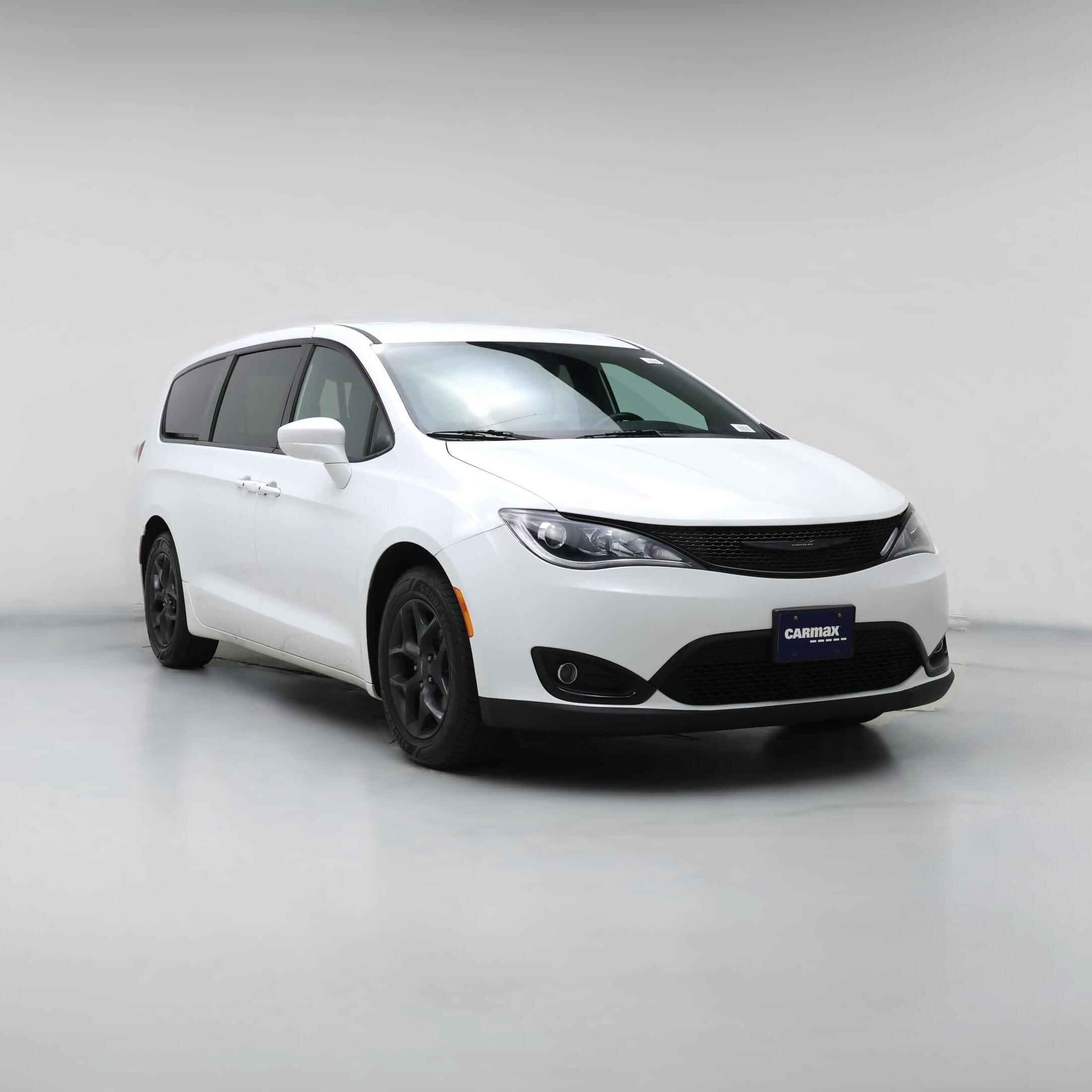 Thumbnail: 2020 Chrysler Pacifica - 1