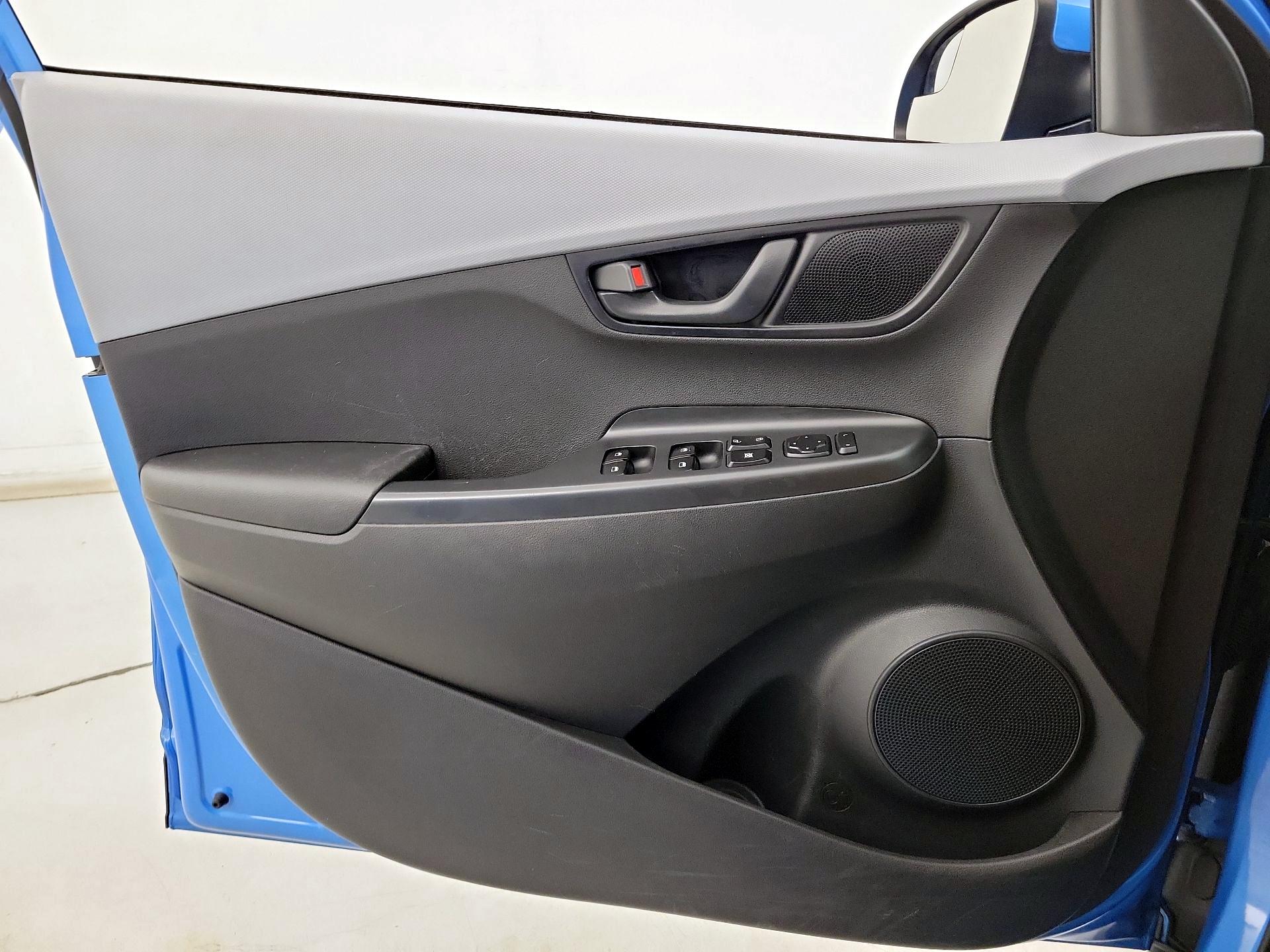 Thumbnail: 2019 Hyundai Kona - 12