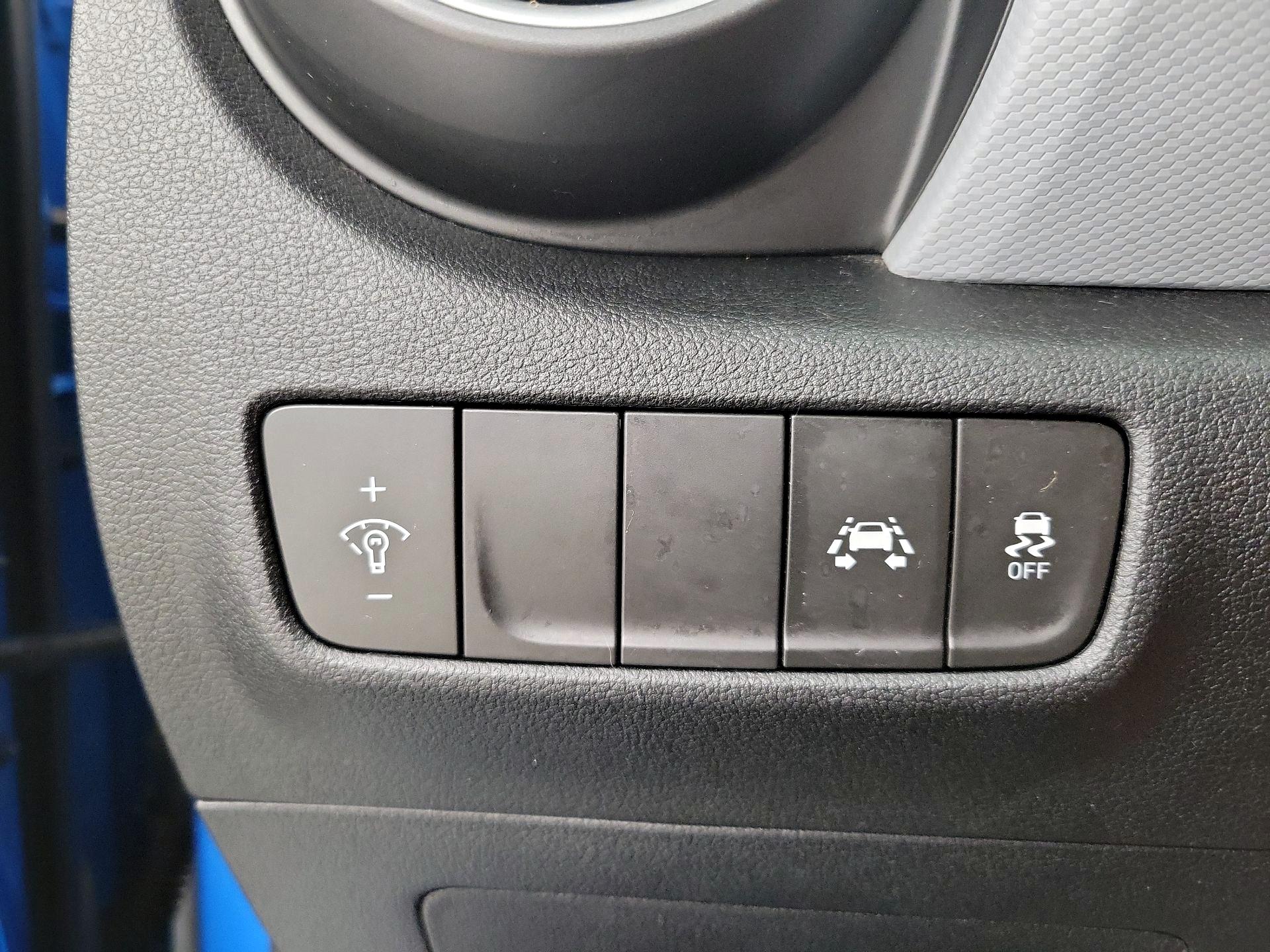 Thumbnail: 2019 Hyundai Kona - 13