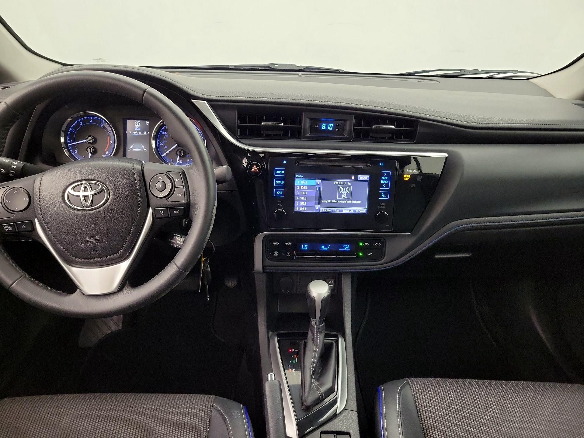 Thumbnail: 2017 Toyota Corolla - 9