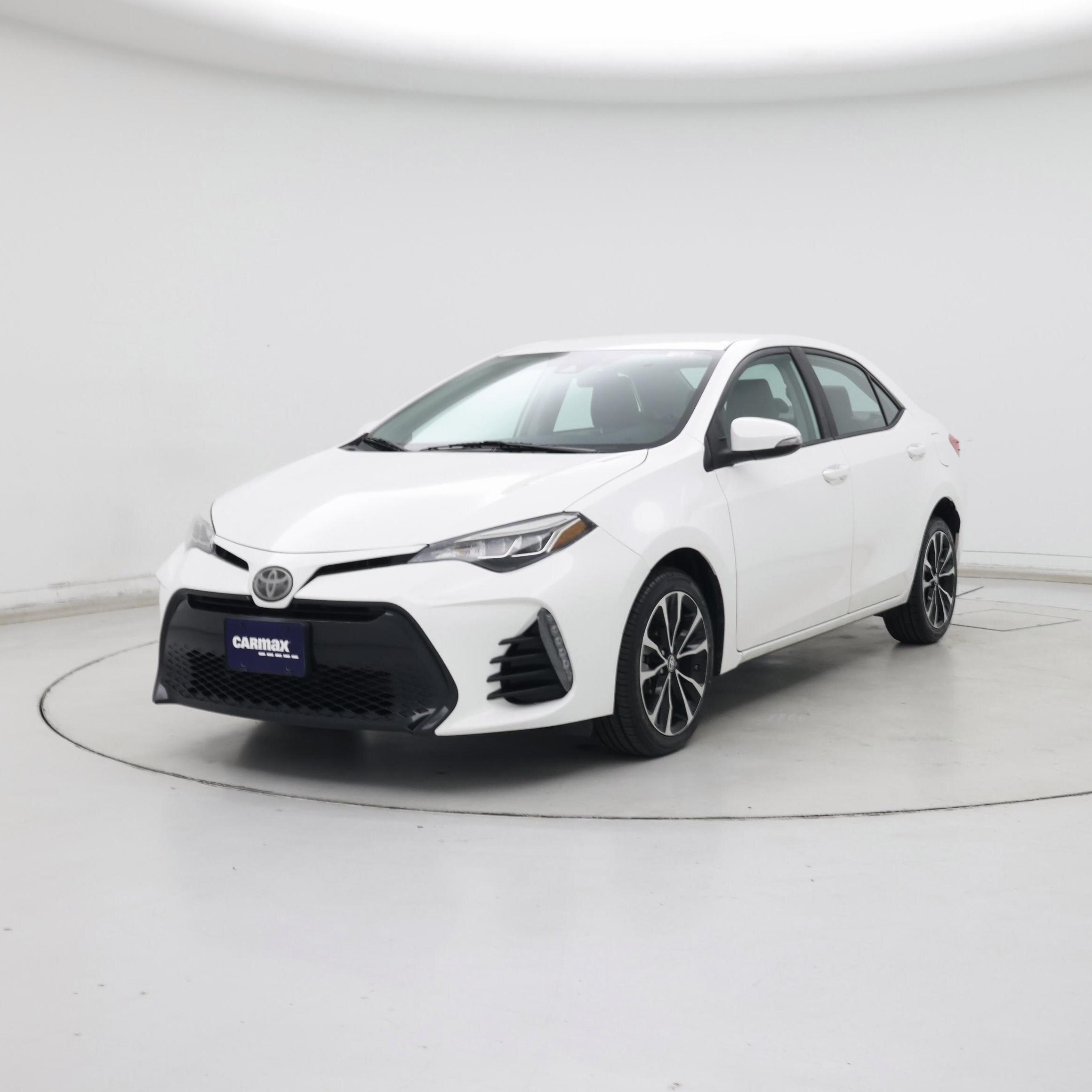 Thumbnail: 2017 Toyota Corolla - 4