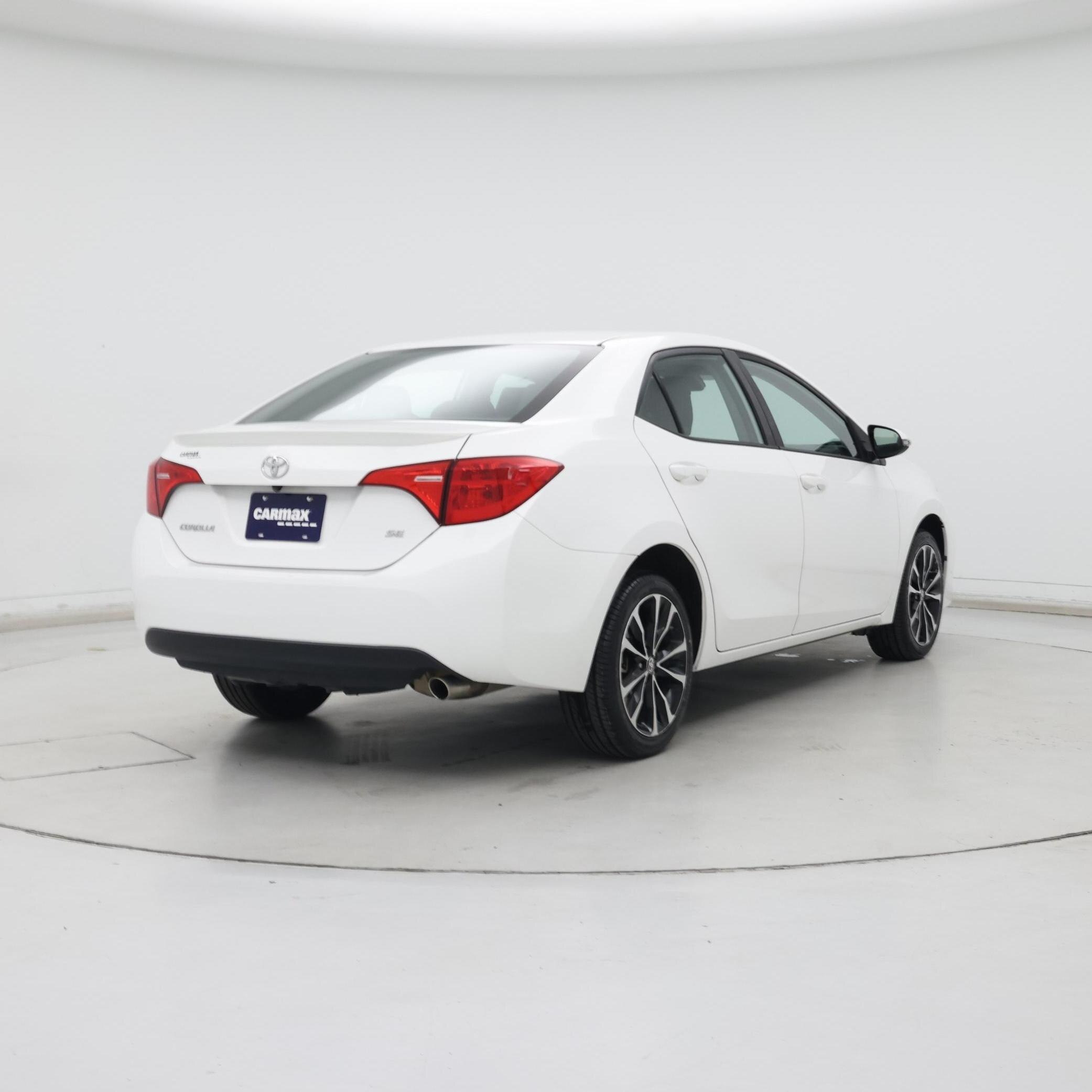 Thumbnail: 2017 Toyota Corolla - 8