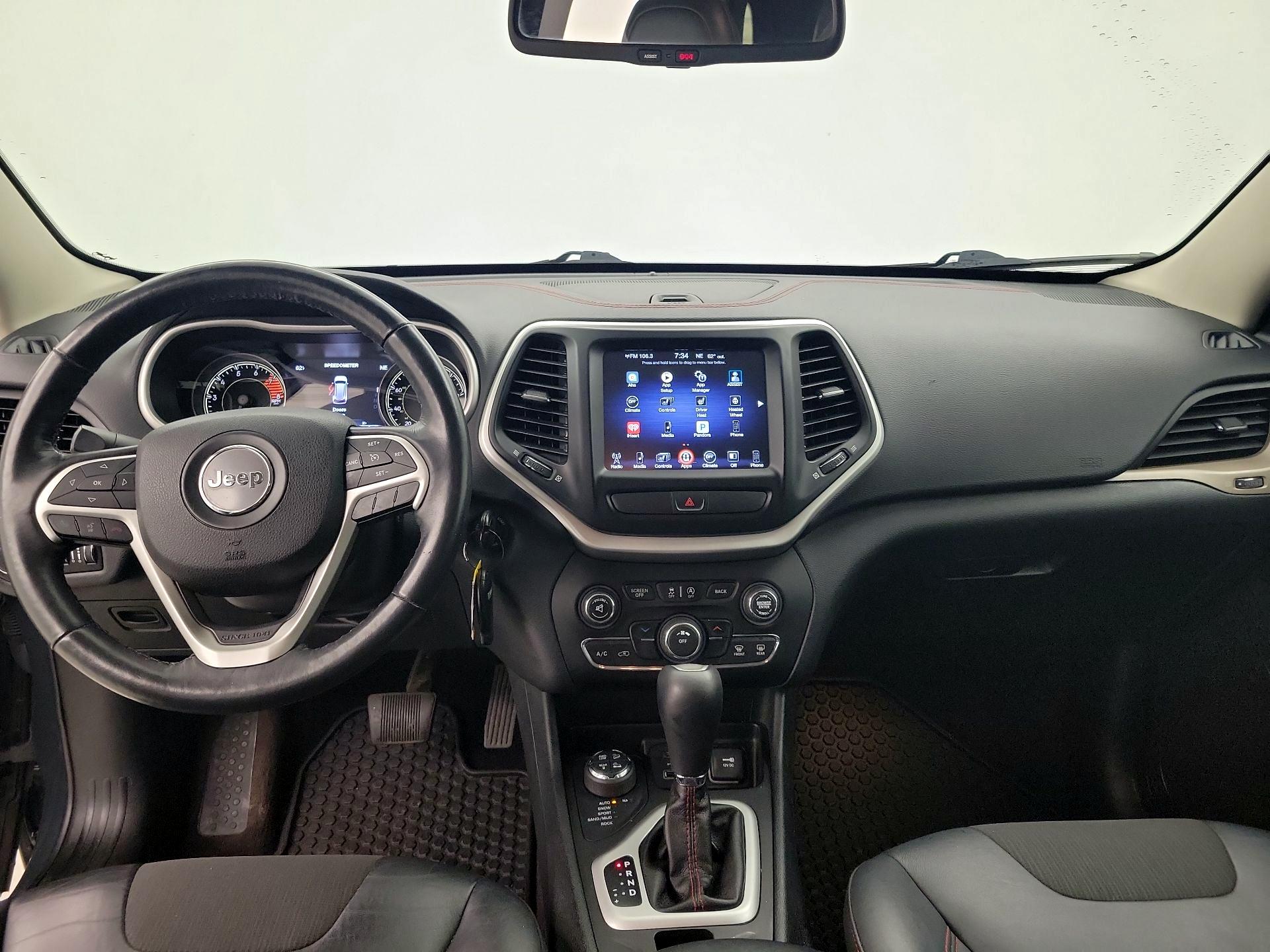 Thumbnail: 2016 Jeep Cherokee - 9