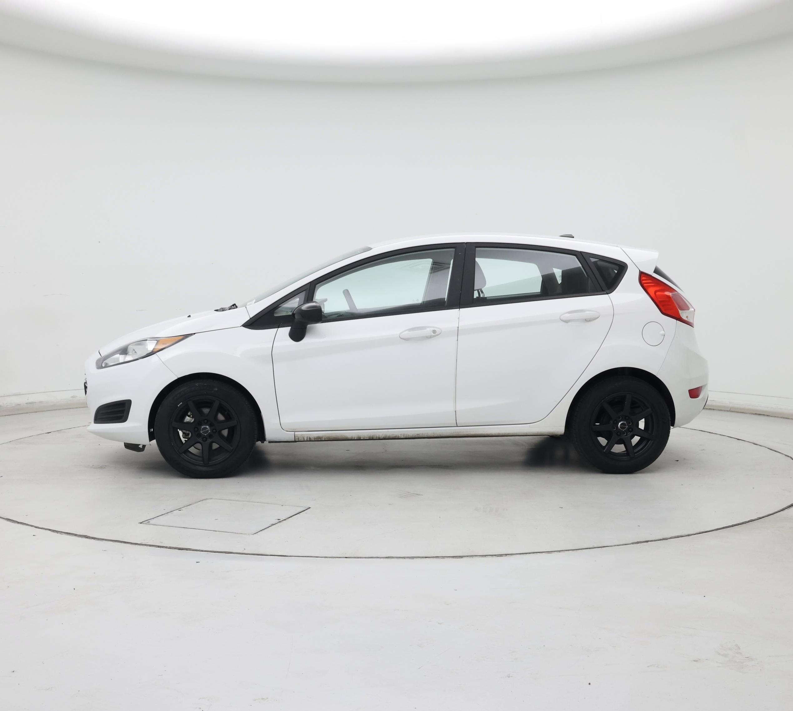 Thumbnail: 2016 Ford Fiesta - 3