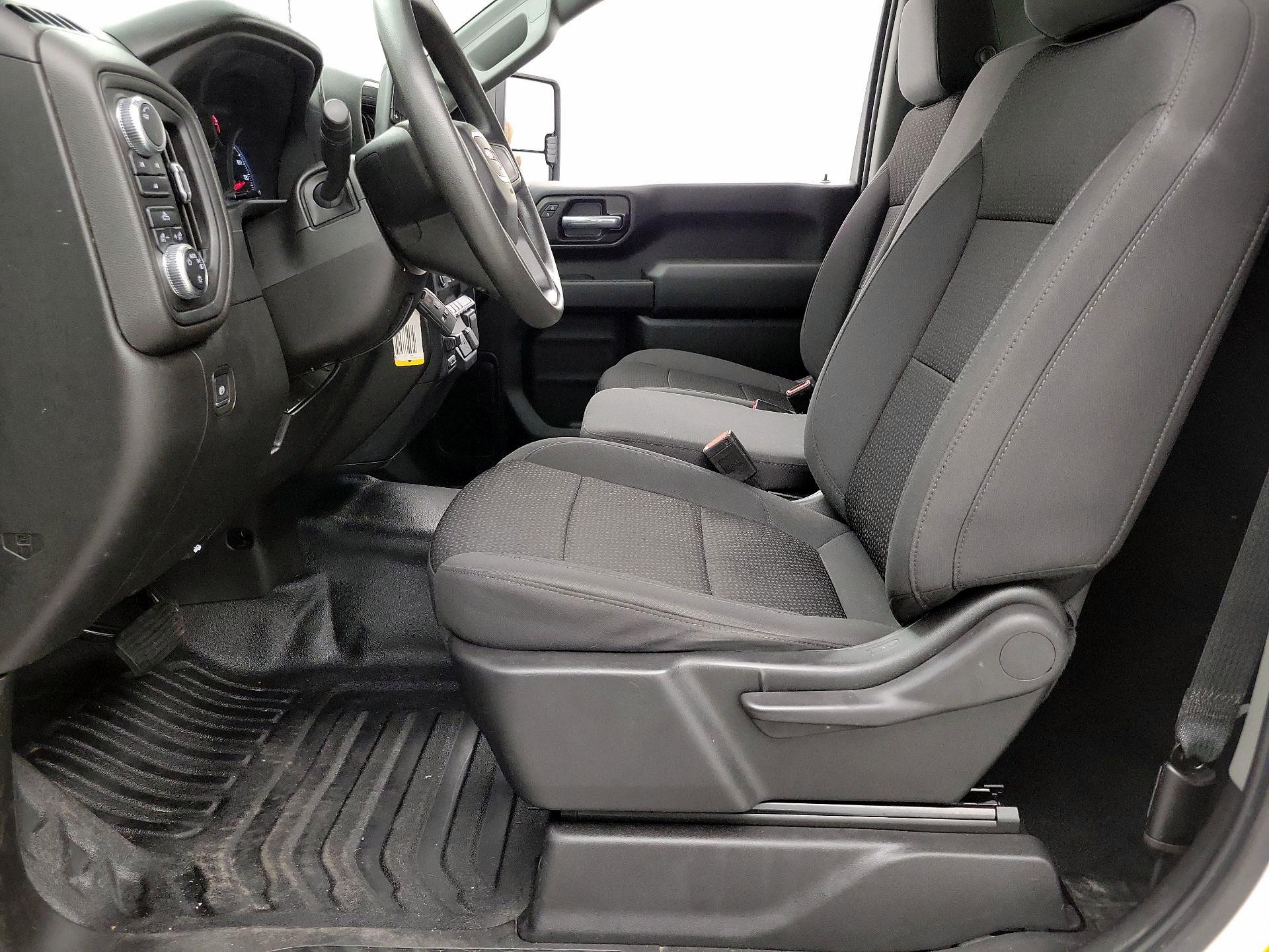 Thumbnail: 2022 GMC Sierra 3500 - 11