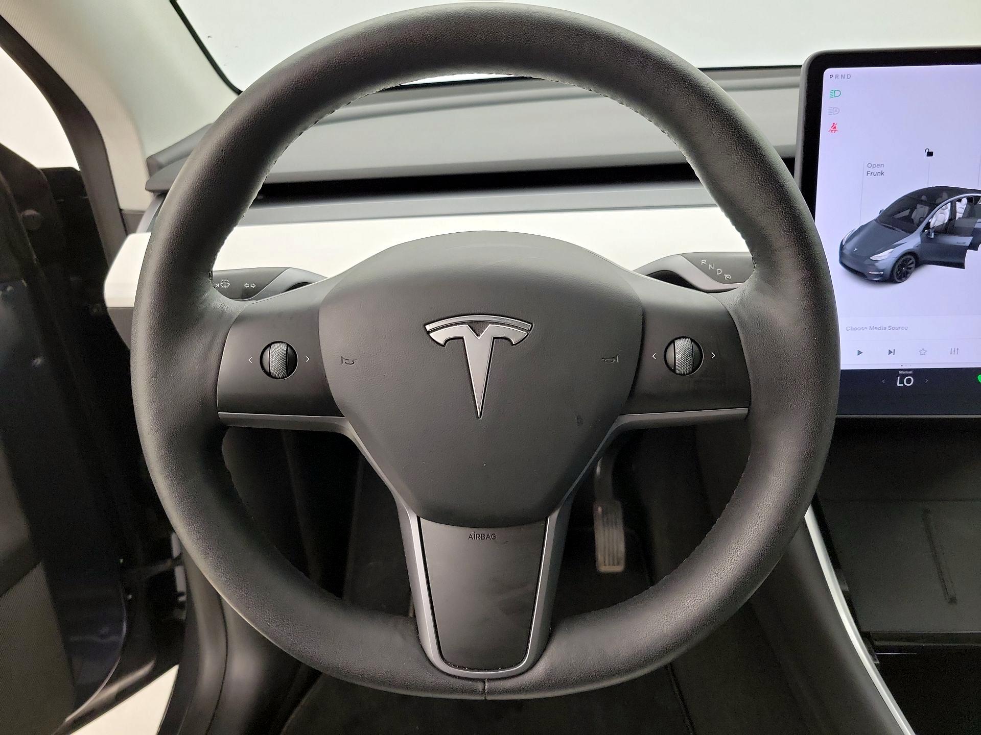Thumbnail: 2021 Tesla Model Y - 10
