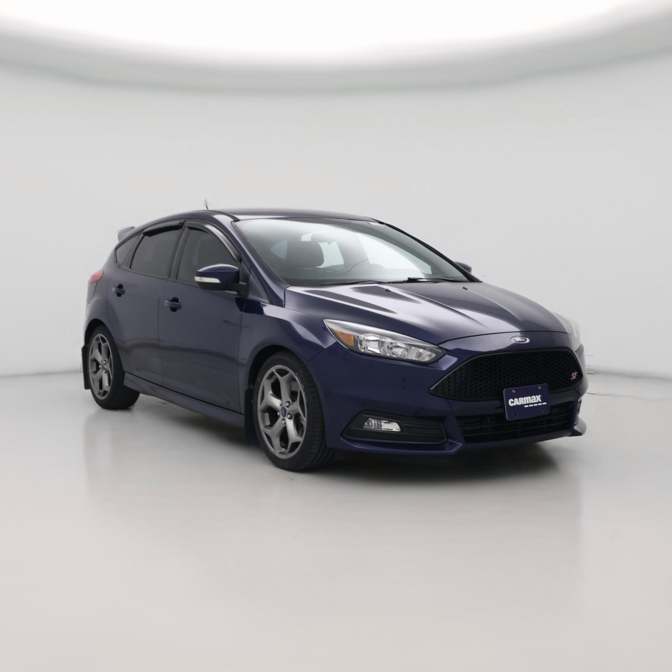 Thumbnail: 2016 Ford Focus - 1
