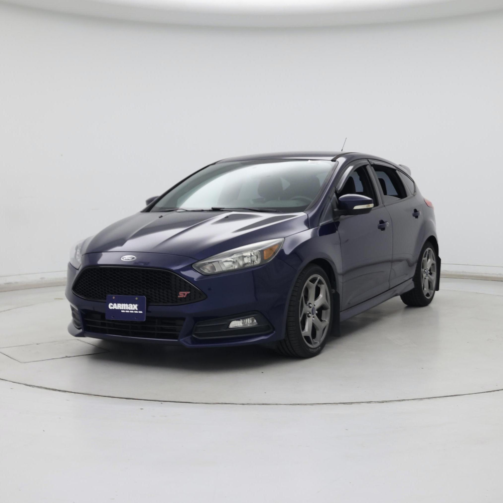 Thumbnail: 2016 Ford Focus - 4