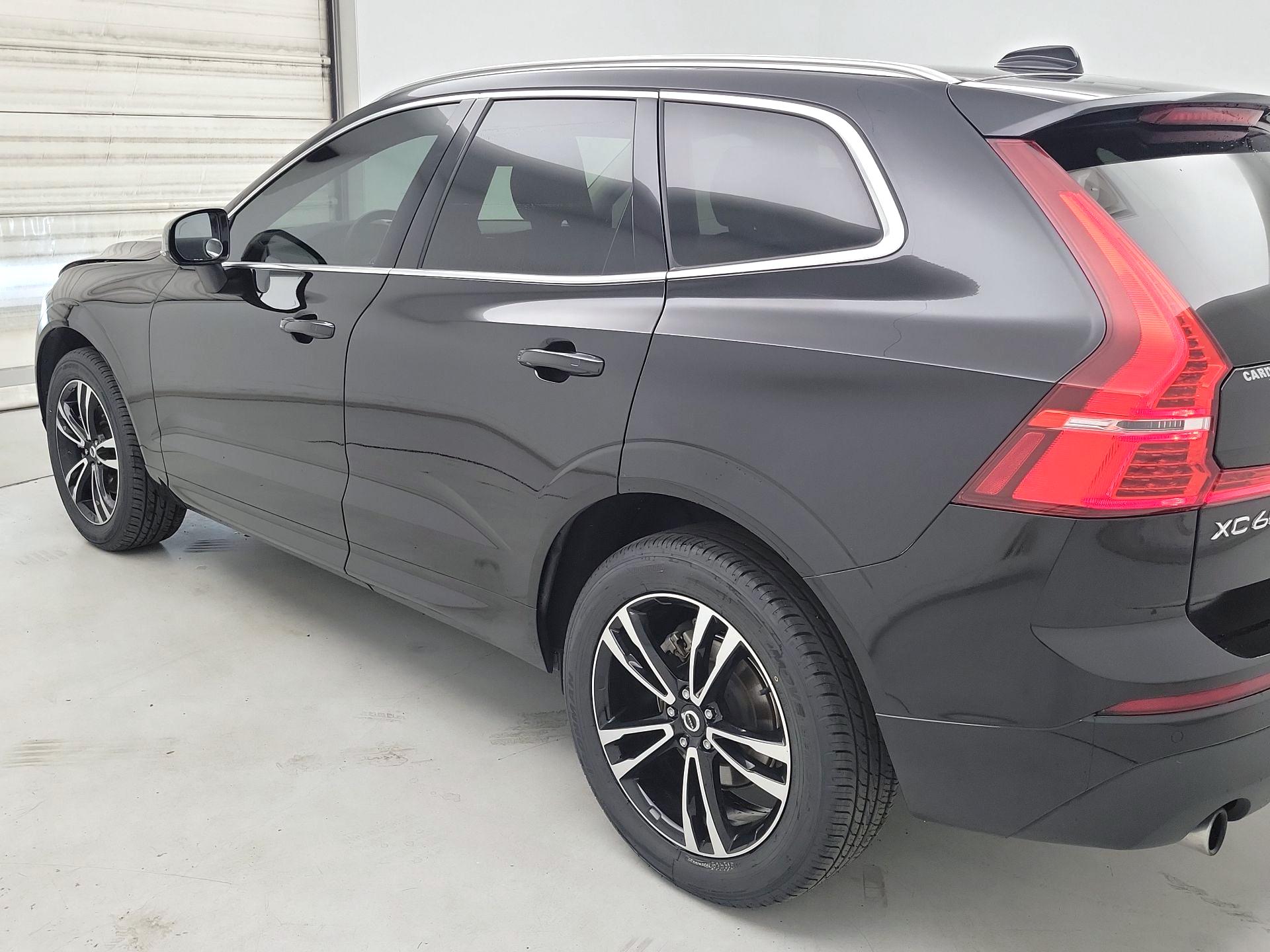 Thumbnail: 2021 Volvo XC60 - 7