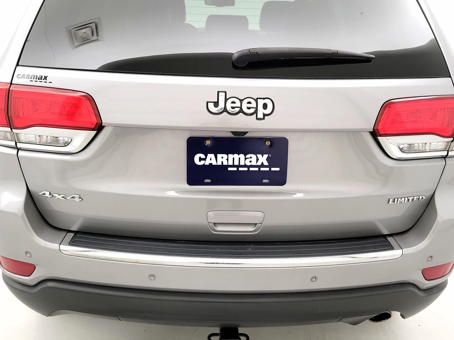 Thumbnail: 2015 Jeep Grand Cherokee - 6