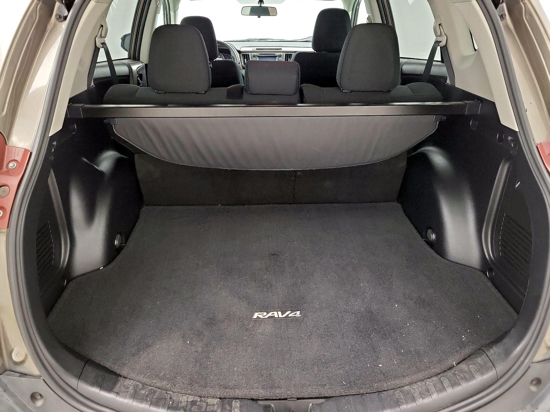 Thumbnail: 2014 Toyota RAV4 - 20